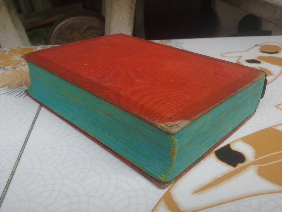 A SCHOOL ALGEBRA (with answers) by H.S.HALL ฉบับสมบูรณ์ (พิมพ์ปี 1960) - เจ้าของเดิมระบายสีฟ้าที่สันหนังสือ (ตามรูป) **สินค้าหมด**