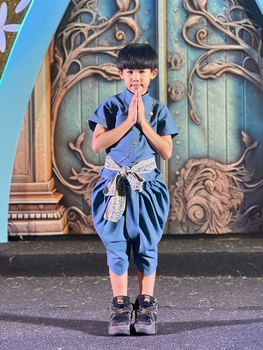 ชุดไทยเด็กชายสีพื้น