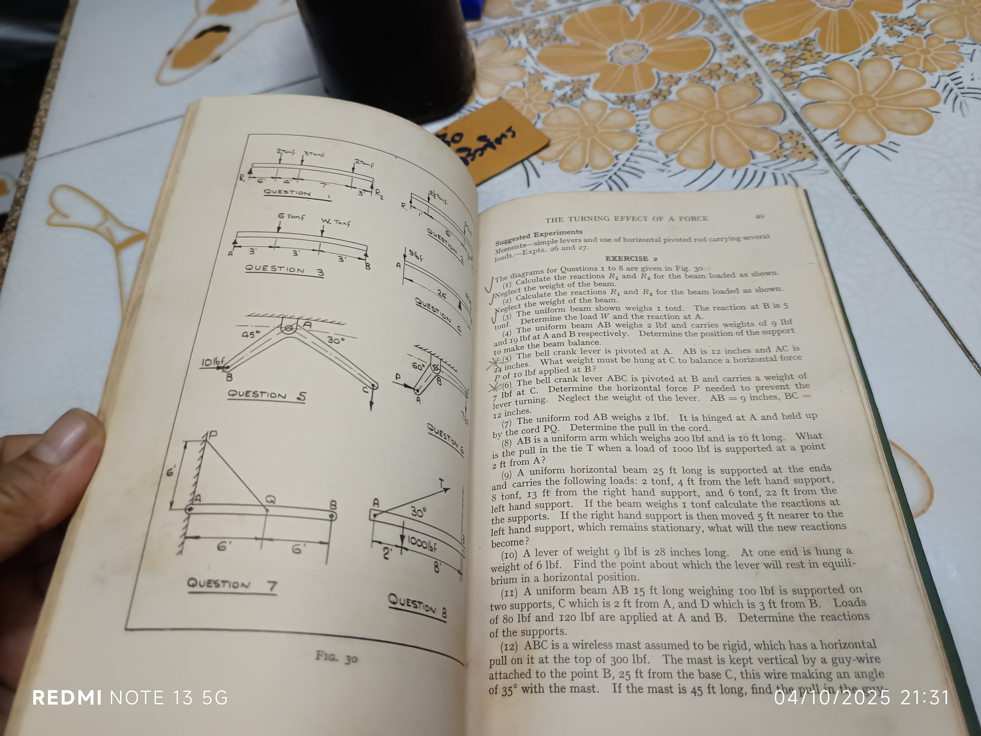 Engineering Science : Technical College series. Author, J. D. Walker. Edition 3 ,1967 (ไม่มีใบหุ้มปก)