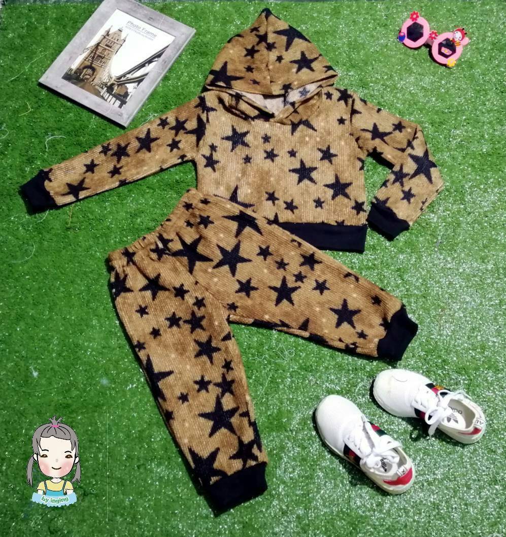 ชุดเด็ก set 2 ชิ้น เสื้อมีฮู๊ดกับกางเกงทอลายดาว