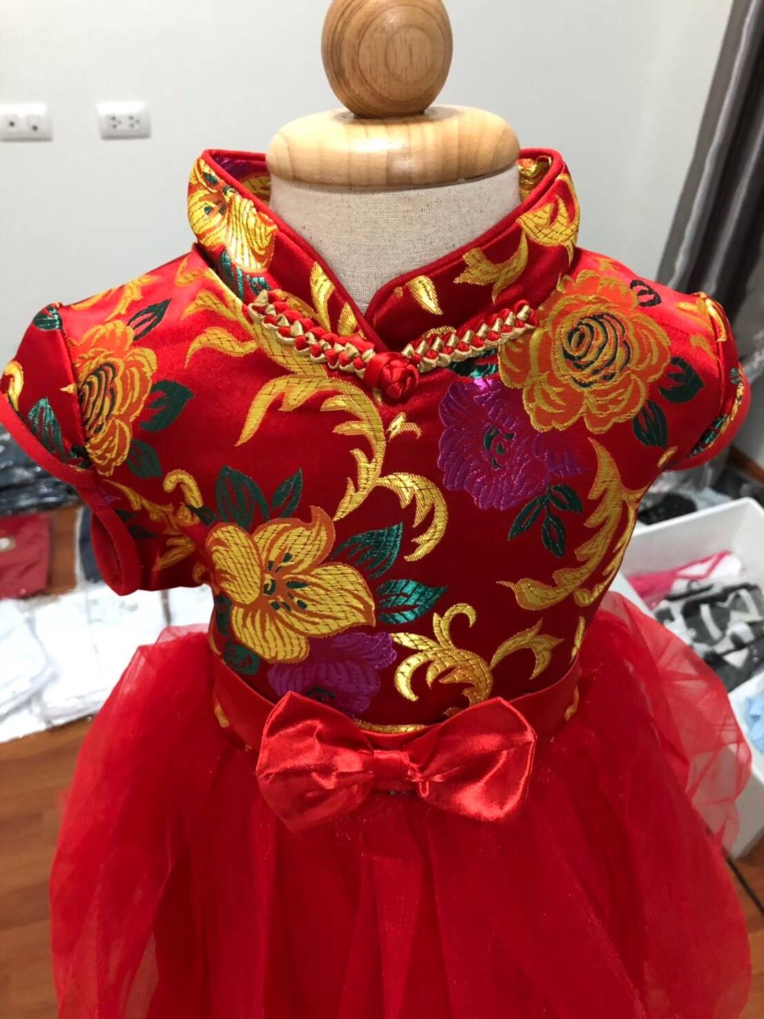 กี่เพ้าเด็กหญิงฟรุ้งฟริ้ง