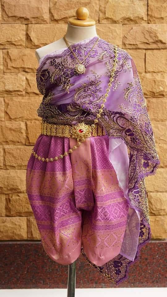 ชุดไทยเด็ก สไบลูกไม้กับโจงผ้าไหม