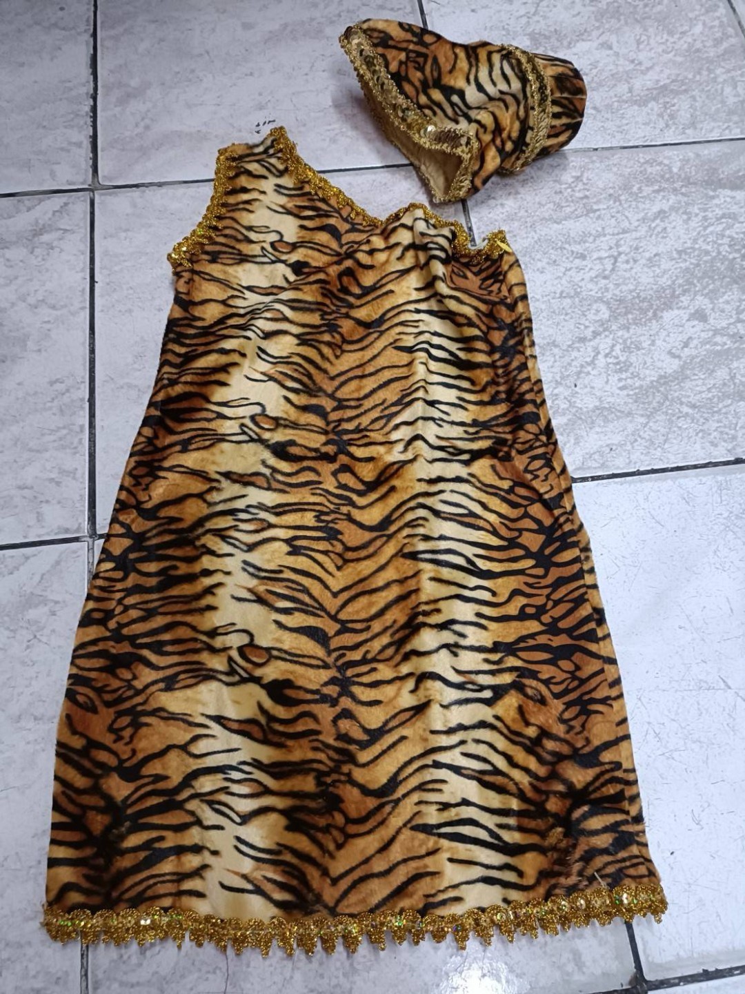 ชุดแฟนซีเด็ก สุดสาคร