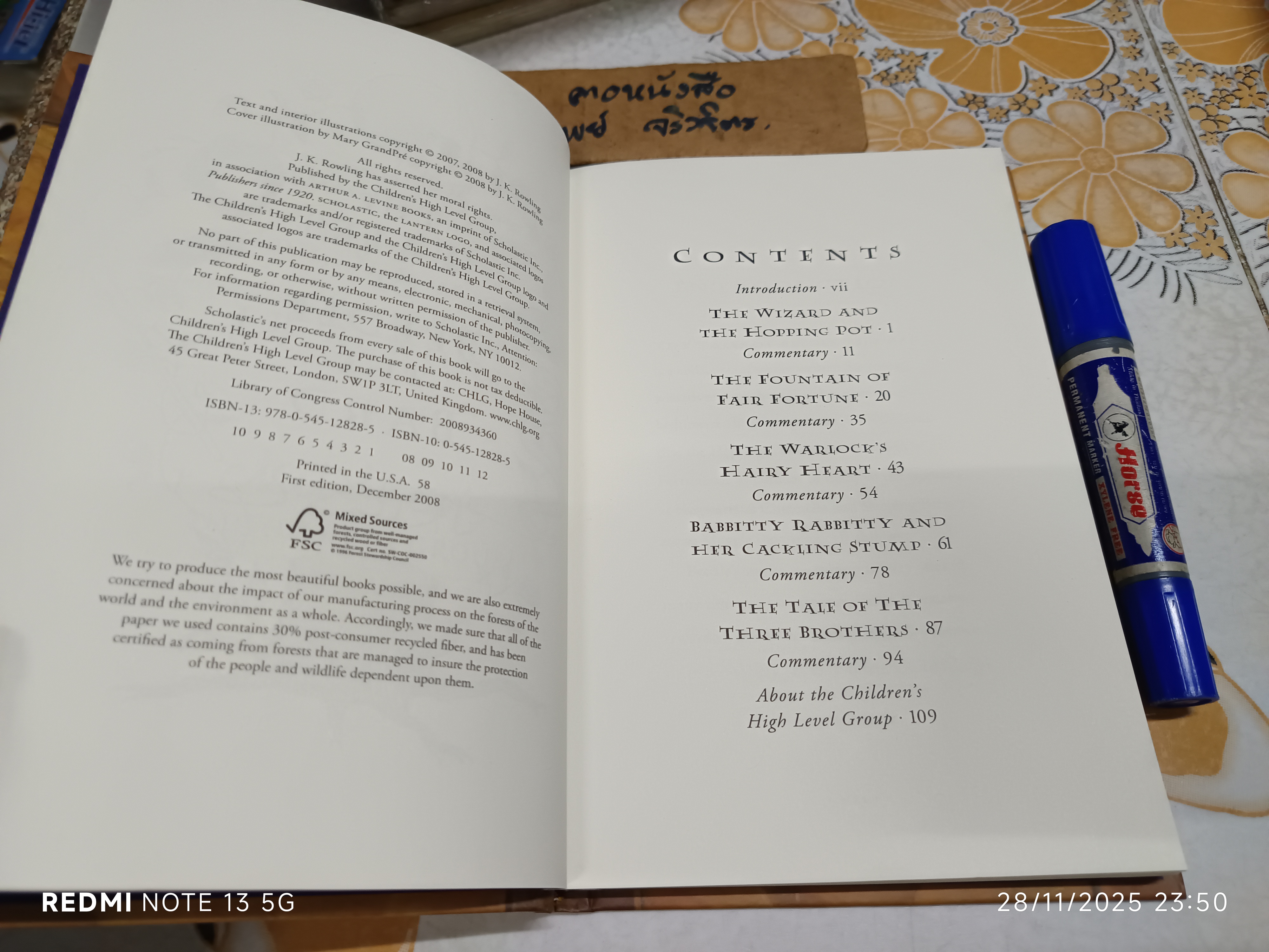 The Tales of Beedle the Bard : A Wizarding Classic from the World of Harry Potter - Hardcover Rowling, J. K. (พิมพ์ครั้งแรก 2008)