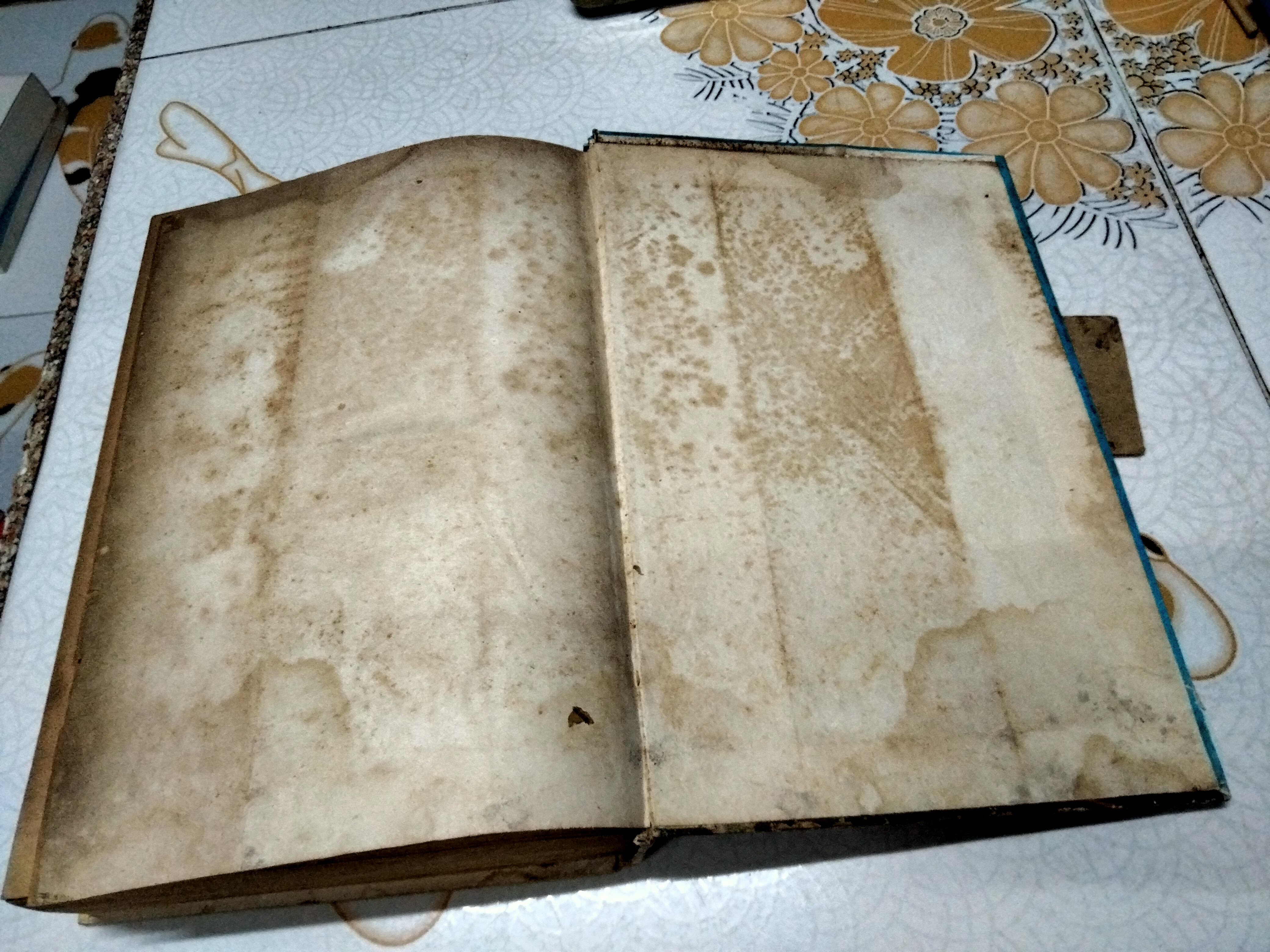 หนังสือ เทคนิคและสมบัติกุลสตรี โดย อาจารย์เปรมจิตร สุนทรวรกุล พิมพ์ครั้งที่ 4/2508 **สินค้าหมด**