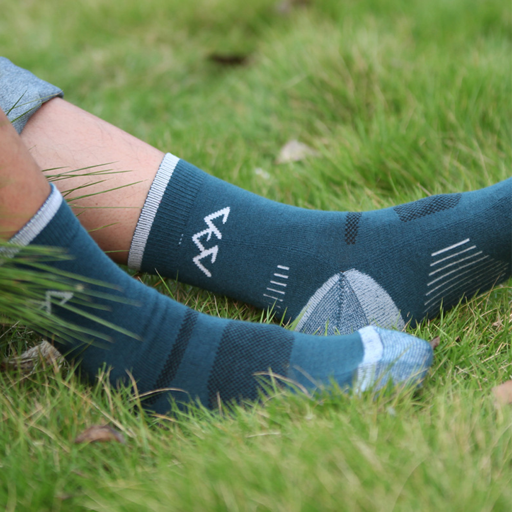 ถุงเท้าวิ่ง SANTO ผลิตจากขนสัตว์ สำหรับกีฬากิจกรรมกลางแจ้งทุกประเภท หนานุ่มใส่สบายระบายอากาศดี (N19)