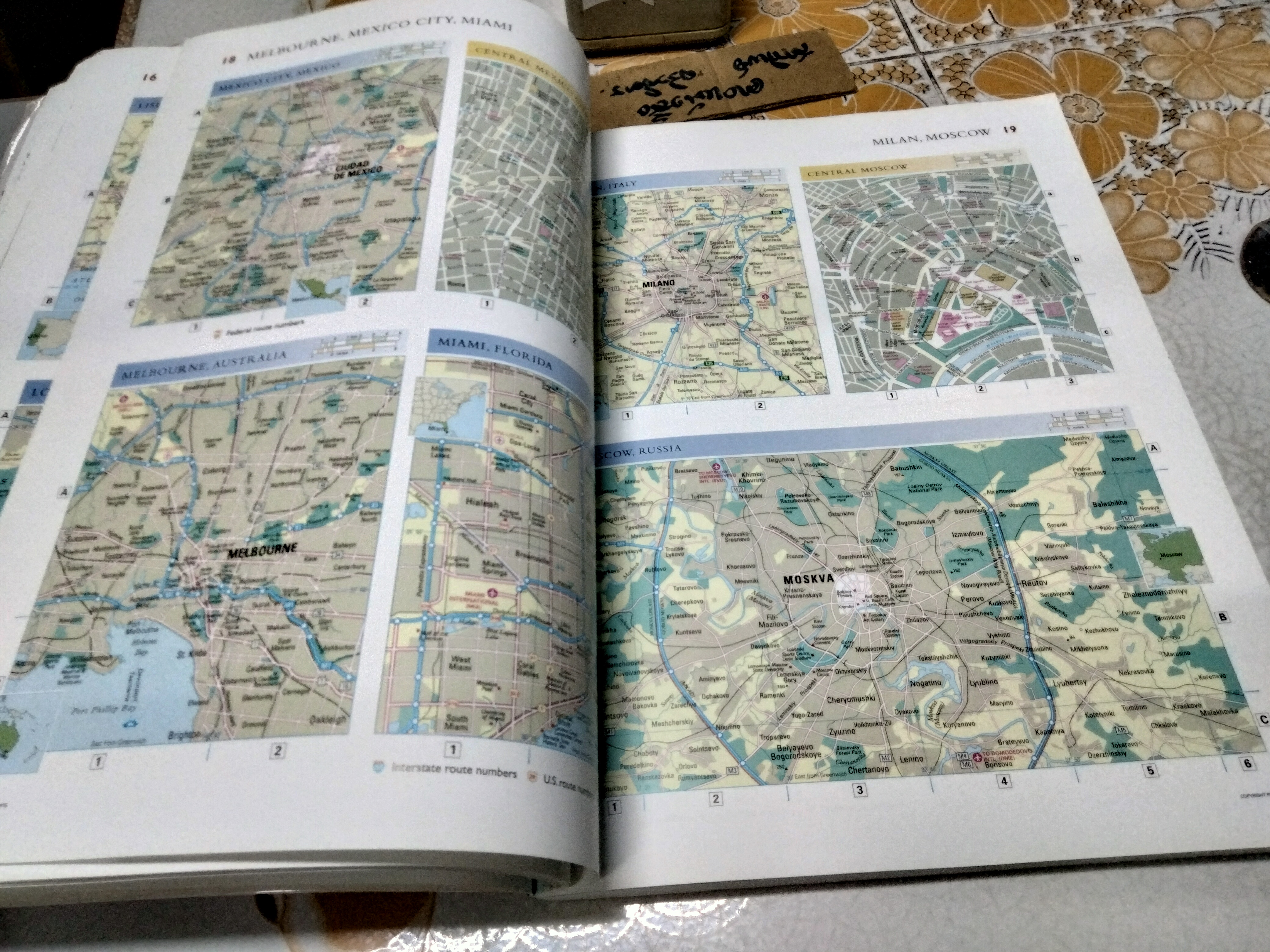 World Atlas - In an association with the royal geographical society, Philip 's Family 2010