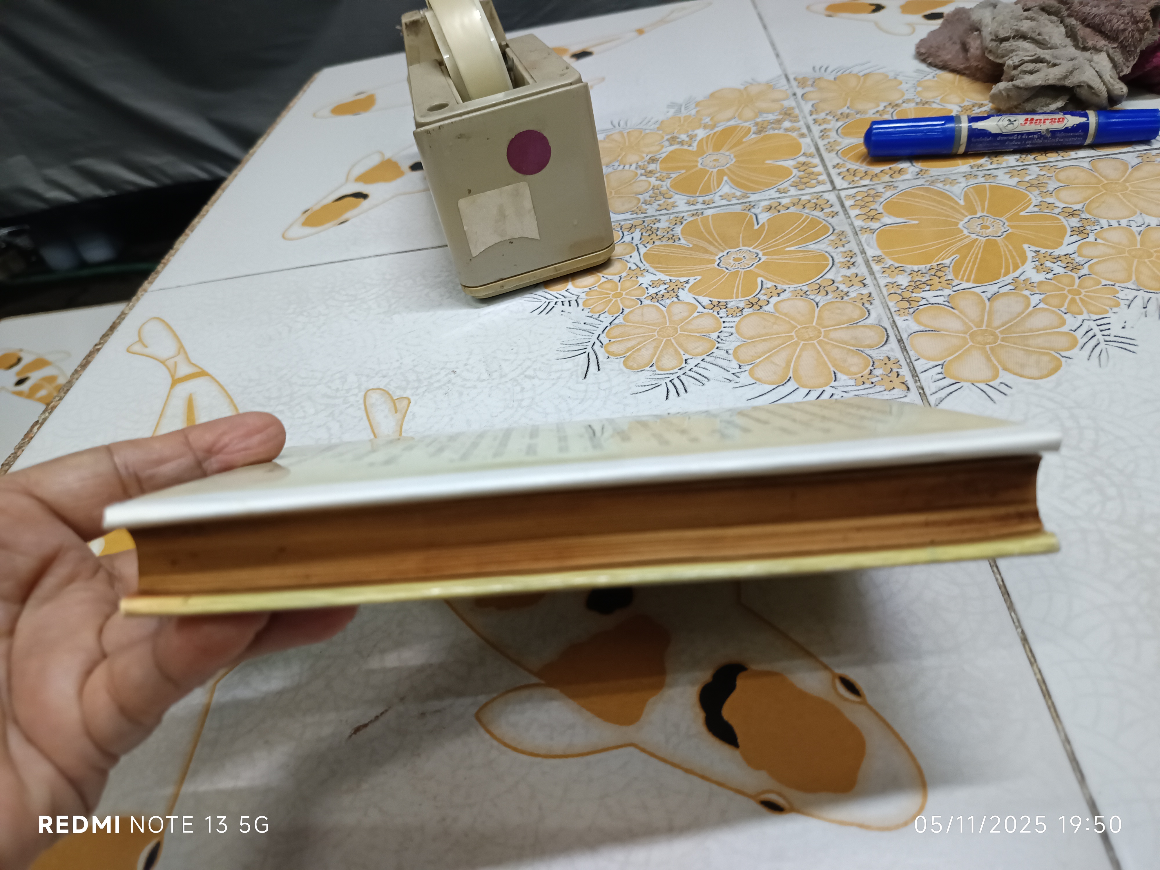 นิยายวิกรมาทิตย์ ของ พรรธนะแพทย์ (พระยาพณิชยศาสตรวิธาน) **(ใบหุ้มปก = สำเนา (กระดาษเคลือบมัน) พิมพ์ปีพ.ศ 2496