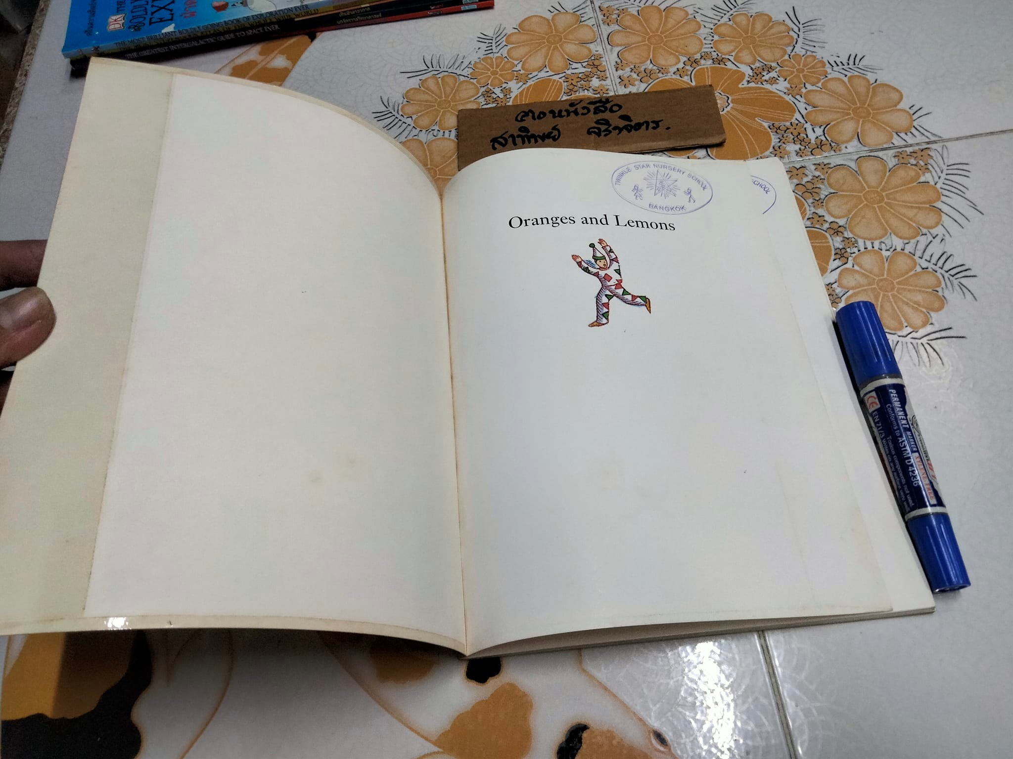 Oranges and Lemons (Singing and dancing games) by Ian Beck Karen King