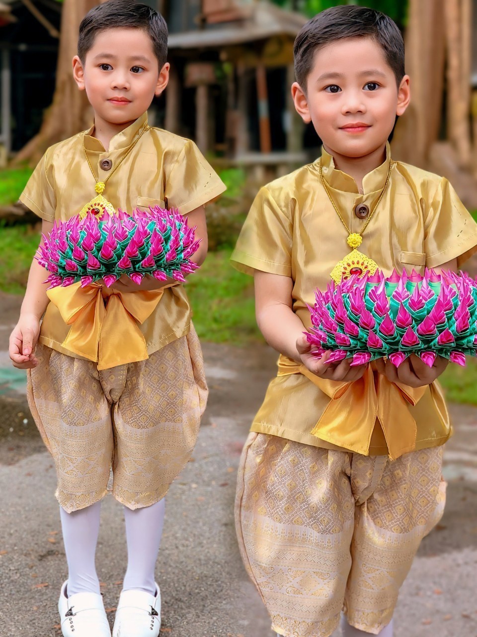 ชุดไทยผ้าไหมเด็กชาย