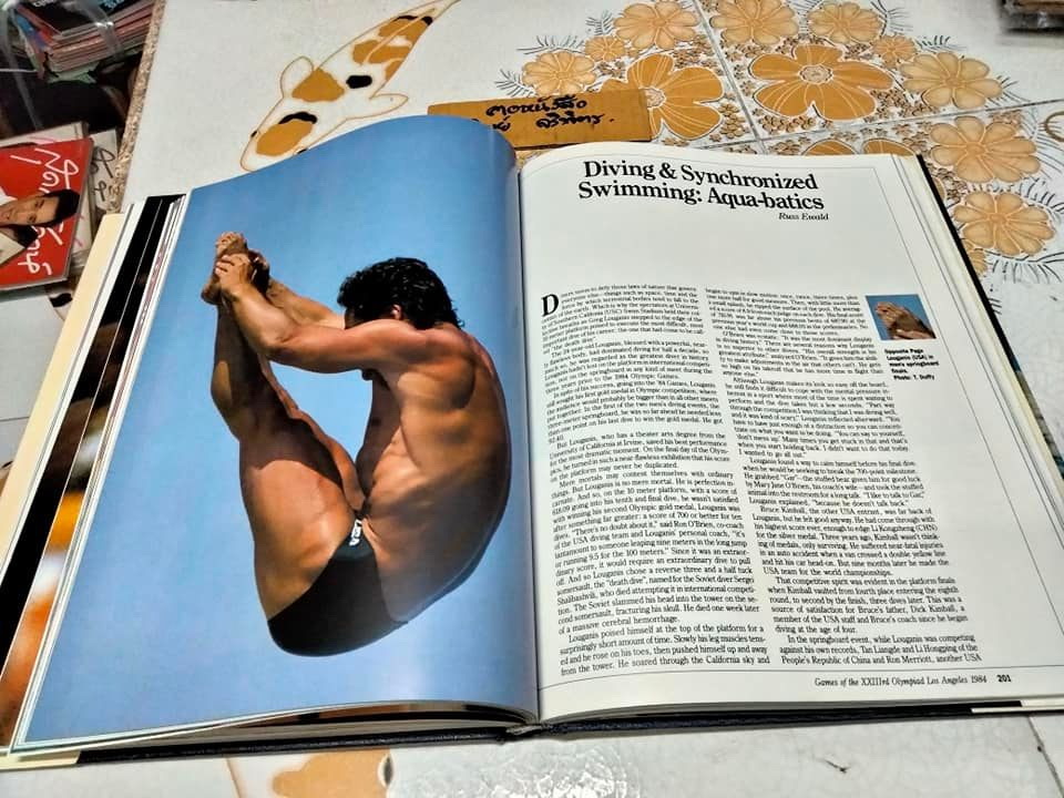 Games of the XXIIIrd Olympiad Los Angeles 1984 Commemorative Book - หนังสือที่ระลึก มหกรรมกีฬาโอลิมปิกฤดูร้อนครั้งที่ 23 ประจำปี ค.ศ. 1984 (พ.ศ. 2527)