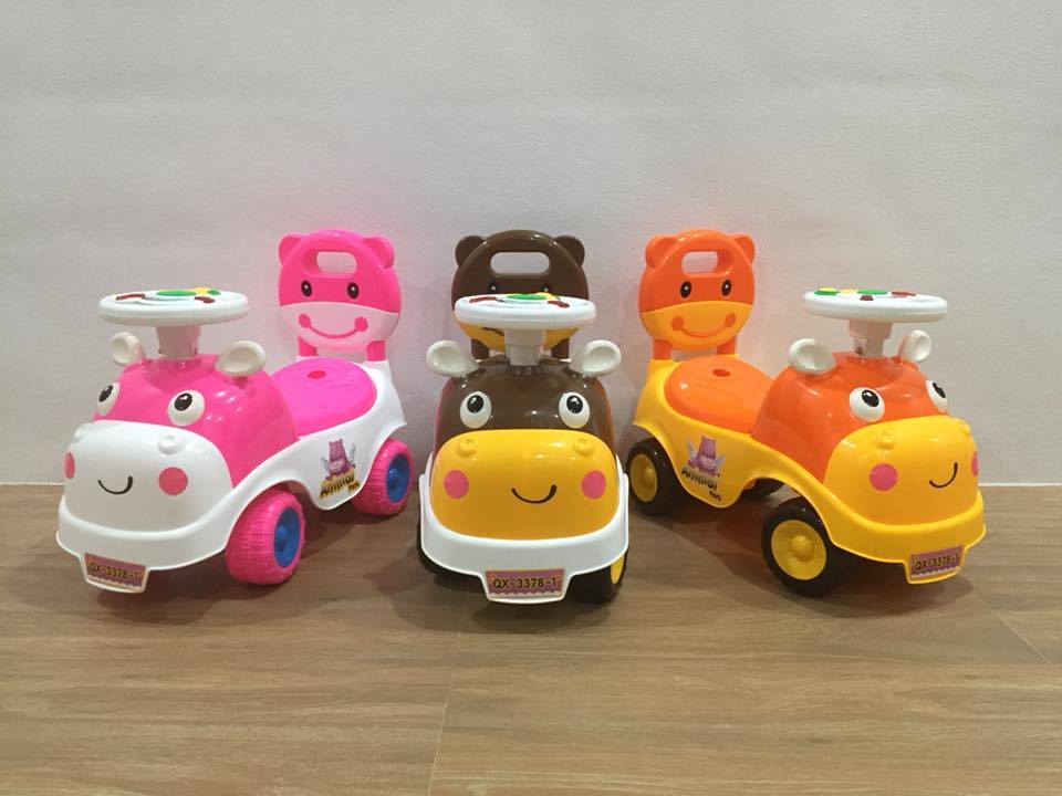 รถขาไถ หน้าฮิปโป