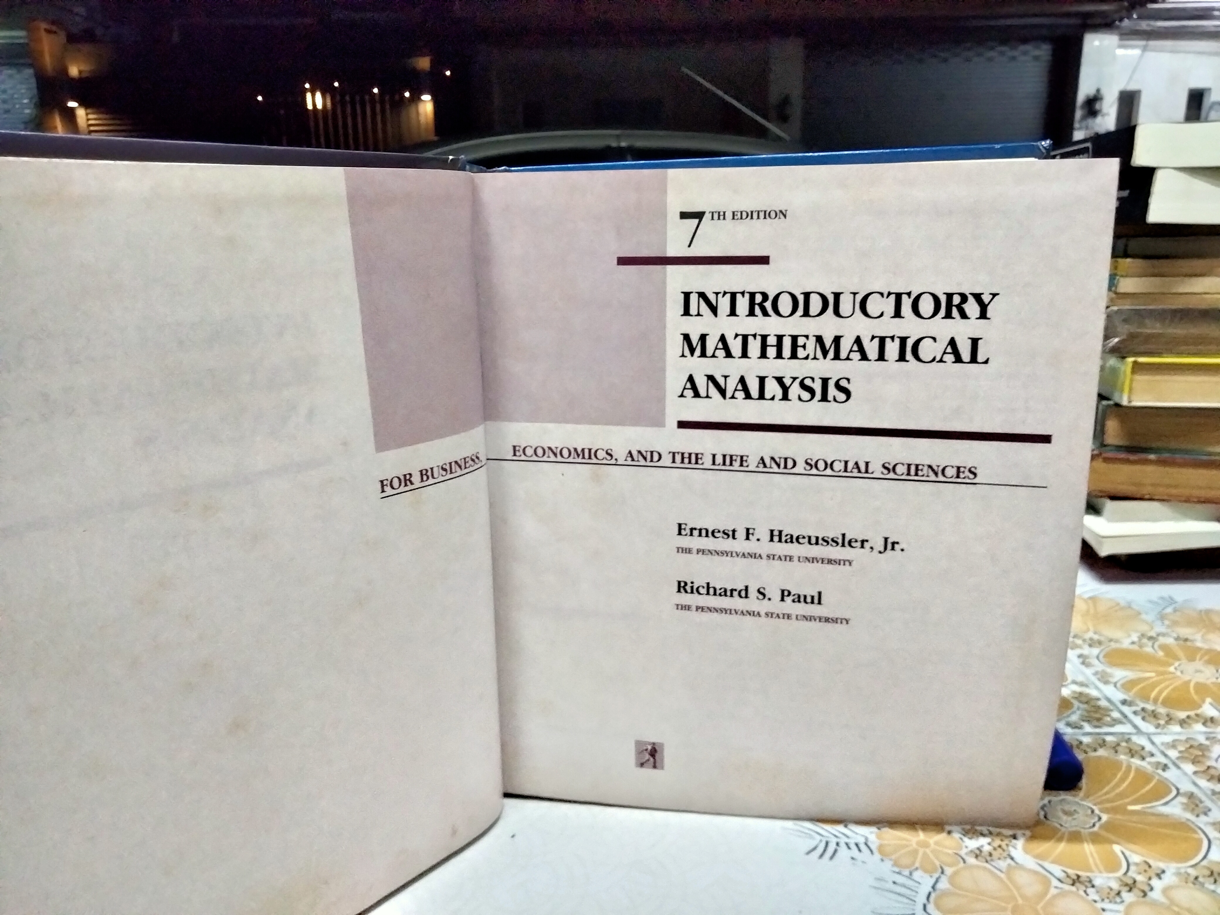 Introductory Mathematical Analysis for Business, Economics, and the Life and Social Sciences (7th edition) **สินค้าหมด**