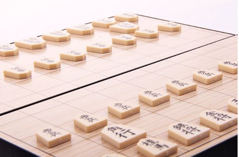 [สื่อการสอนภาษาญี่ปุ่น] กระดานพับหมากรุกญี่ปุ่น Shogi ตัวหมากแม่เหล็ก 日本の将棋（日本のアニメチェス）折りたたみボードマグネット駒 Japanese Shogi (Japanese Anime Chess) Folding Board Magnetic Pieces