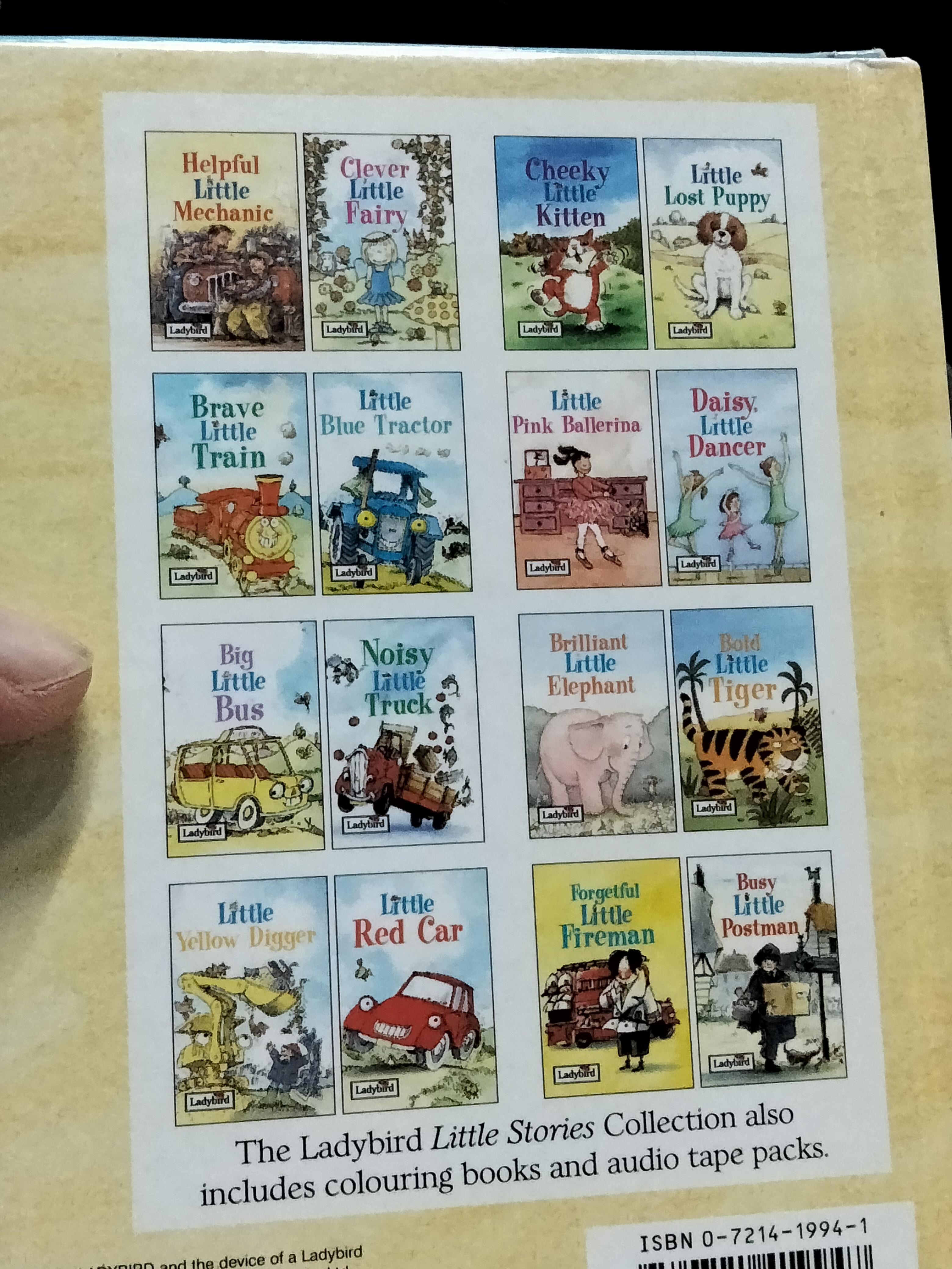 หนังสือชุด " The Ladybird Little Stories Collection " ขายรวม 7 เล่ม