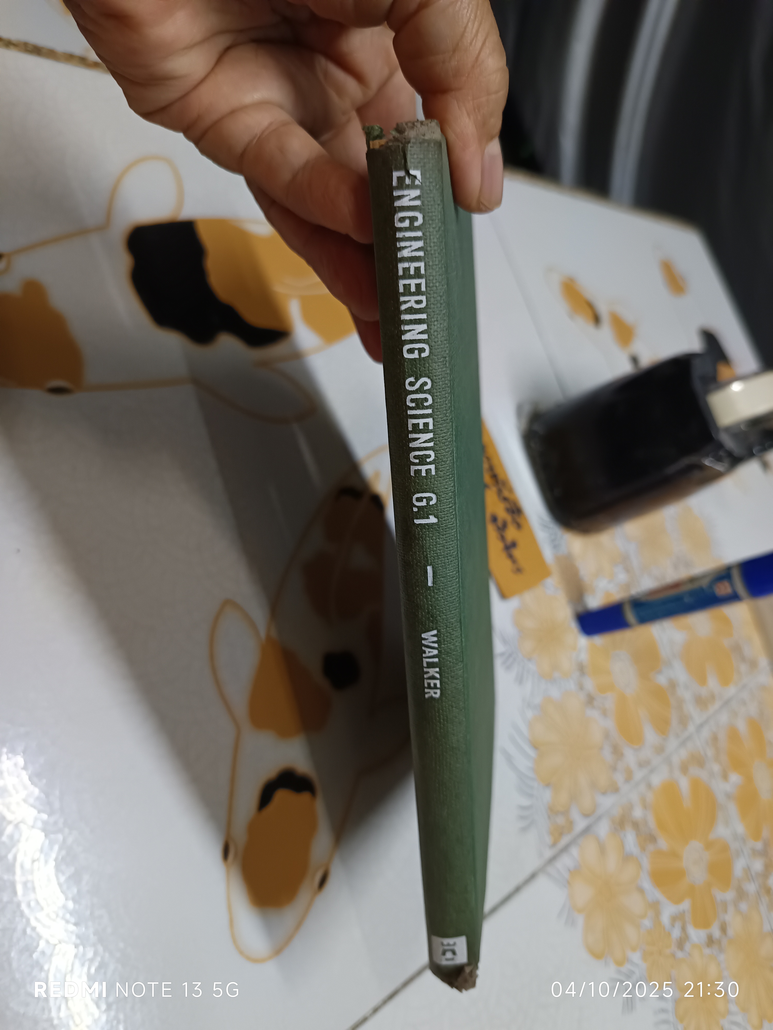 Engineering Science : Technical College series. Author, J. D. Walker. Edition 3 ,1967 (ไม่มีใบหุ้มปก)