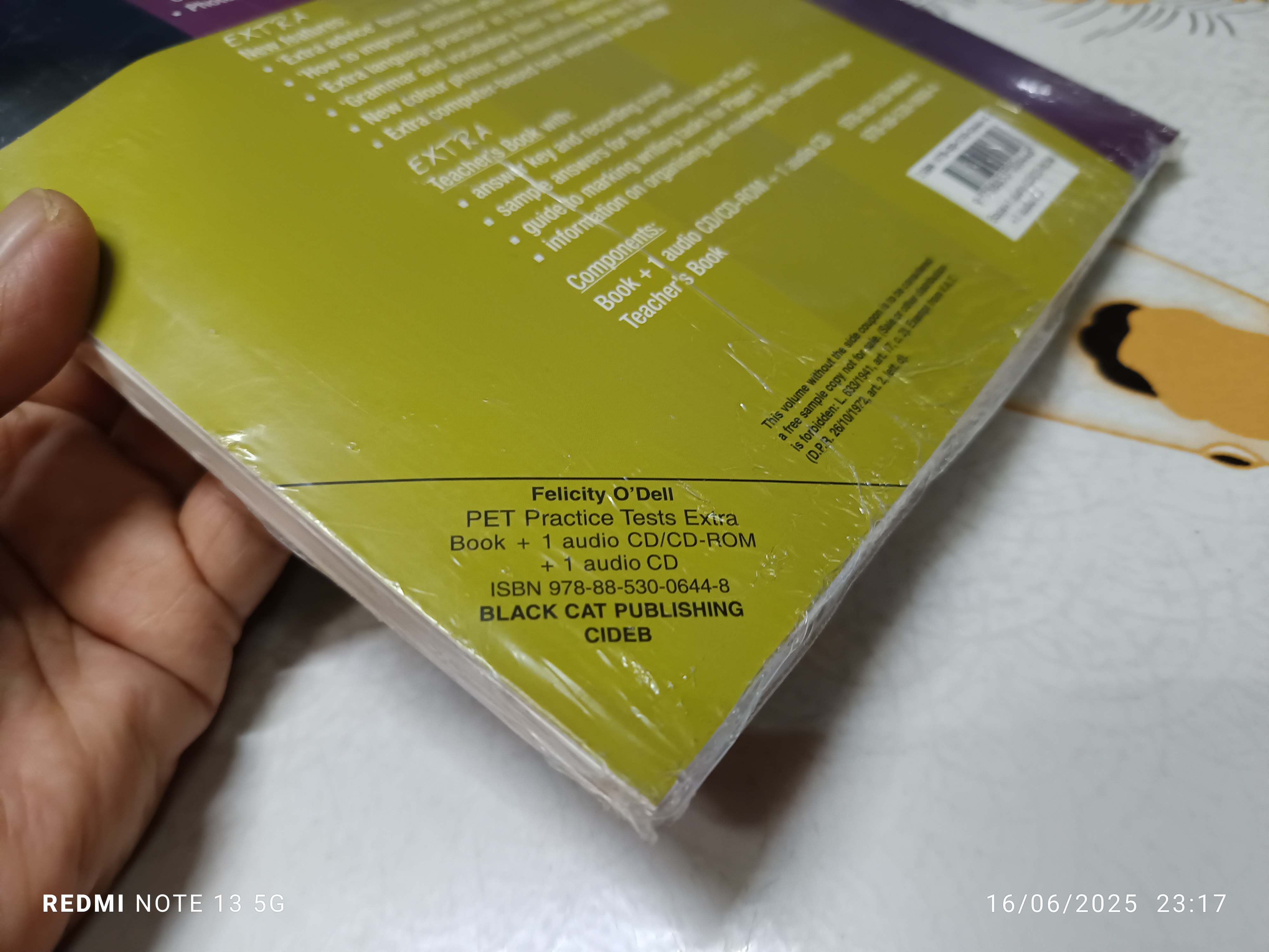 PET Practice Tests Extra , with cd-rom SIX Practice tests for the Cambridge ESOL Preliminary English Test