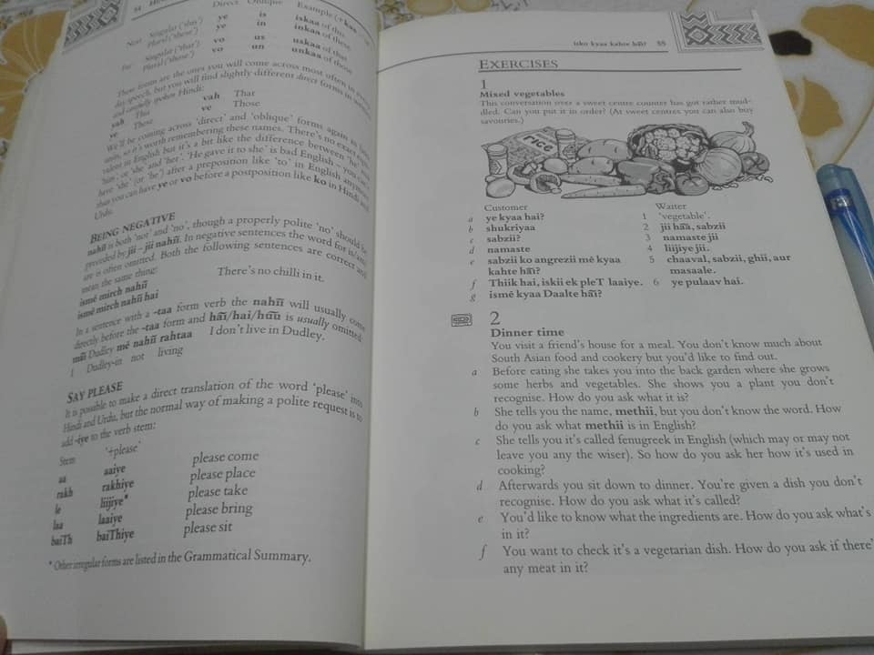 Hindi Urdu Bol Chaal - A Beginners' Course In Spoken Hindi And Urdu On BBC Television. by Gordon Wells, Mangat Bhardwaj **สินค้าหมด**