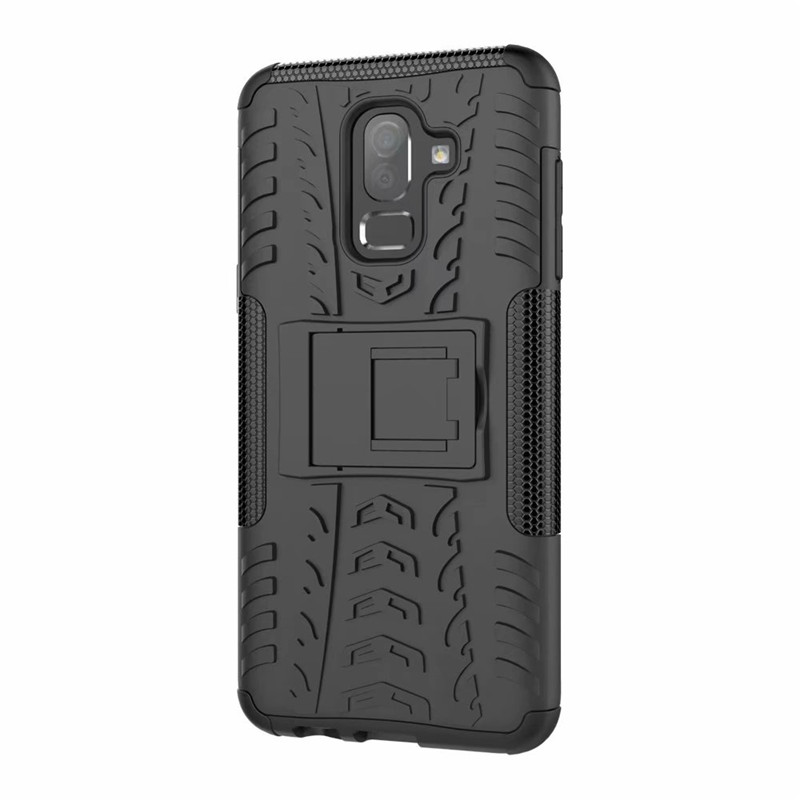 เคส Samsung Galaxy J8 (2018) #เคสฝาหลังกันลื่น Cool Tyre Pattern Kickstand (PC + TPU)