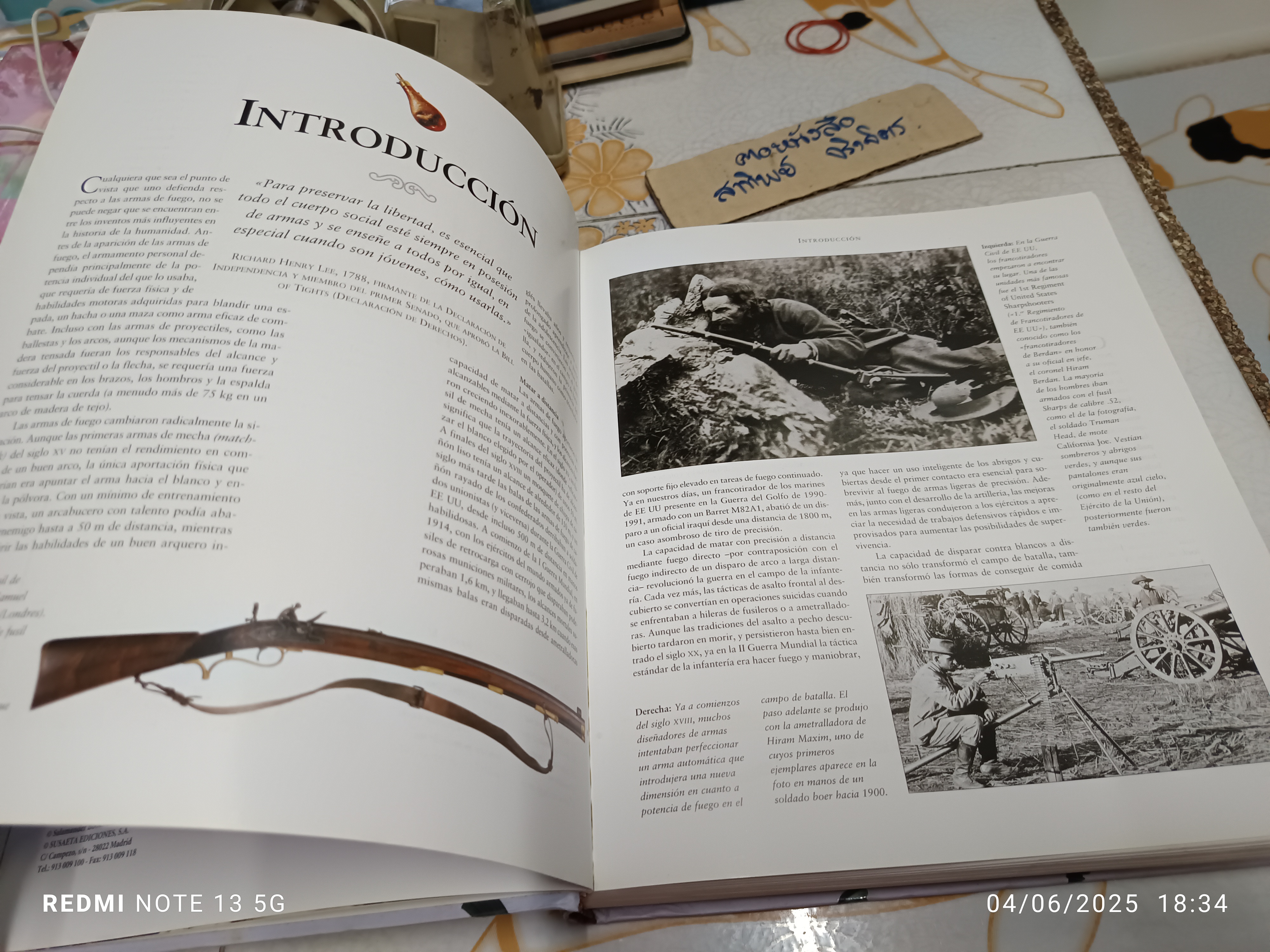 Atlas ilustrado de armas de fuego ; Language. Spanish / ประวัติปืน ความรู้เรื่องปืน (ภาษาสเปน)