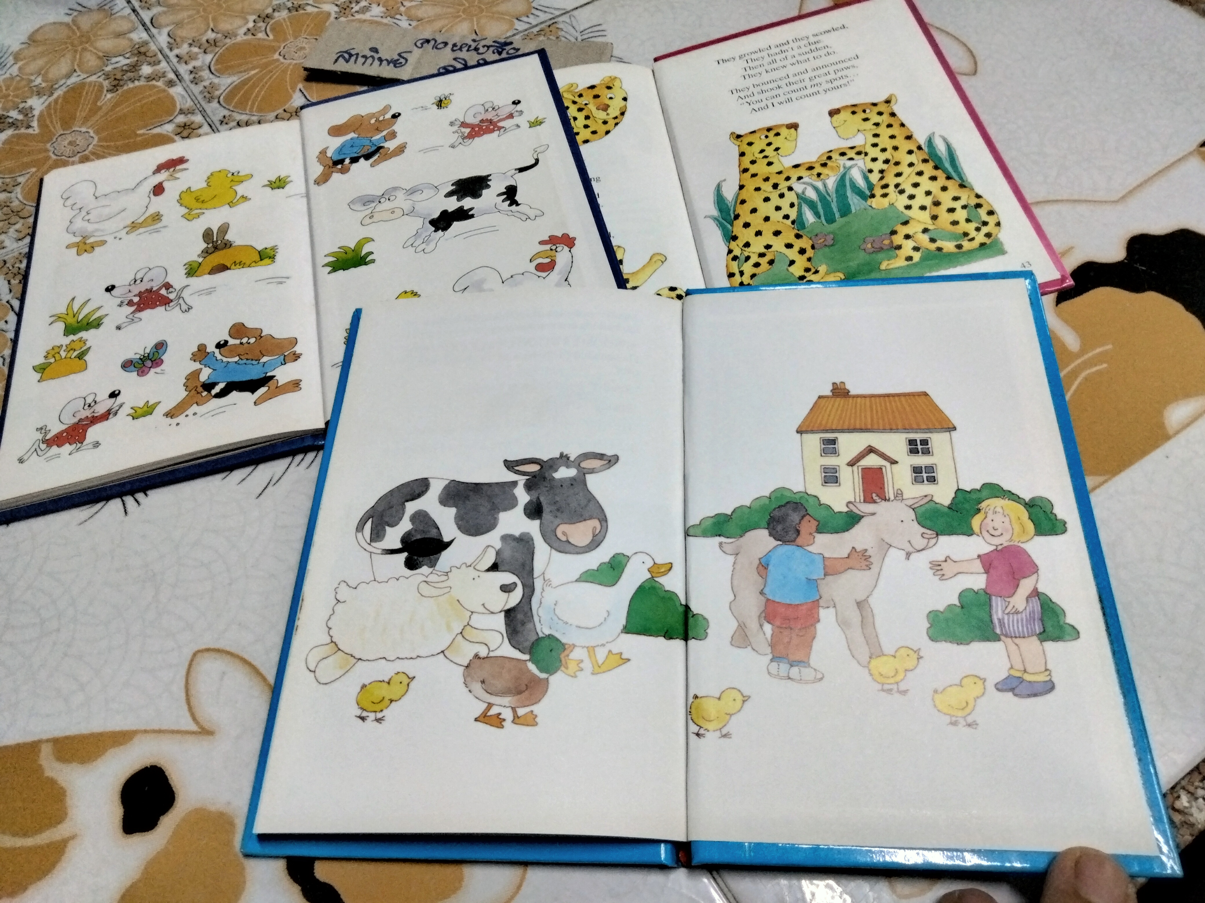 Bedtime stories for under fives , Animal stories for under fives and Farmyard stories for under fives ขายรวม 3 เล่ม