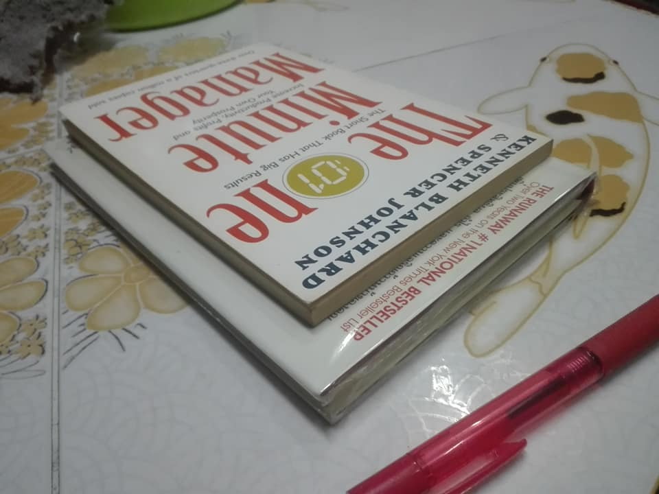 ผู้จัดการ 1 นาที (The One Minute Manager) ทั้ง ฉบับแปลไทย และ ฉบับภาษาอังกฤษ **สินค้าหมด**