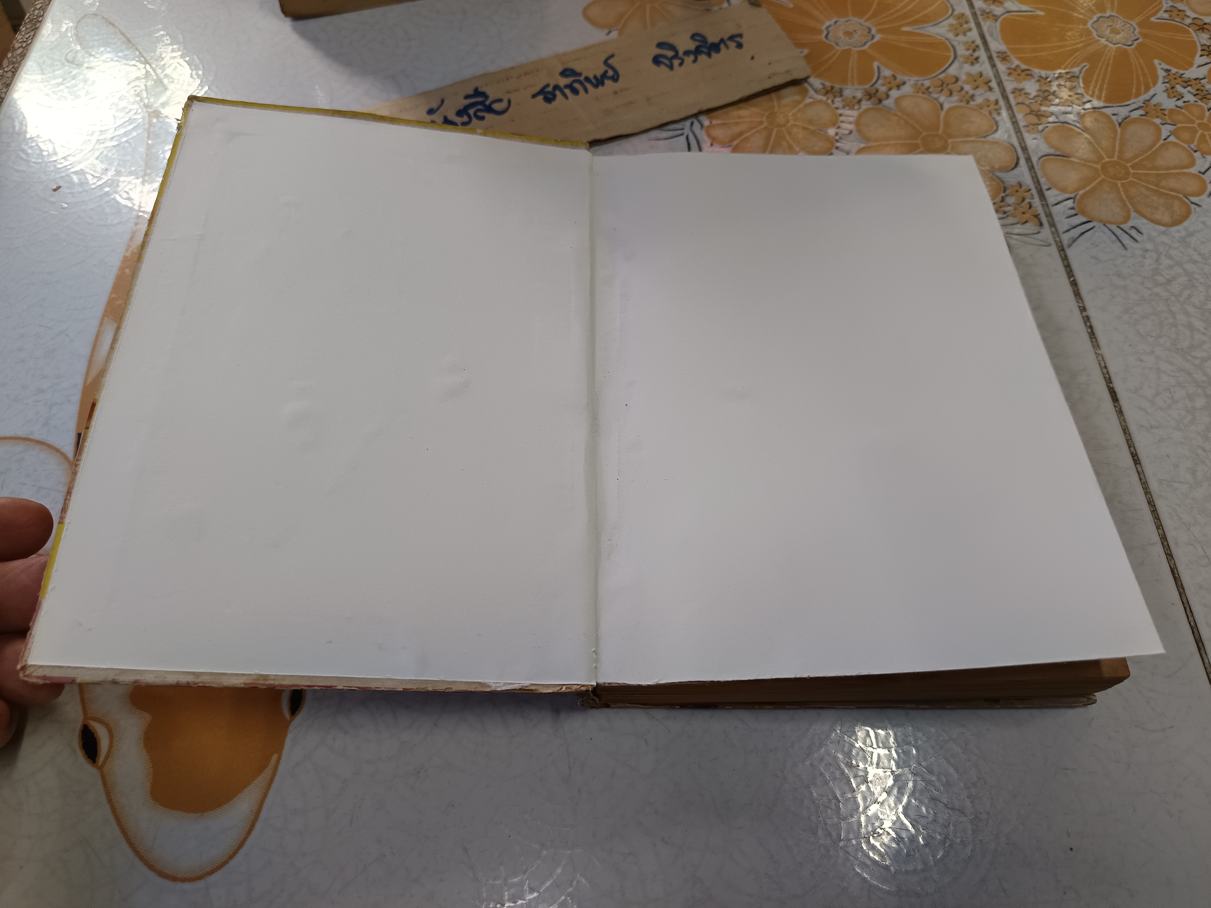 ตำรากับข้าว คาว-หวานทิพรส โดย หลานแม่ครัวหัวป่าก์ จ.จ.ร. (หม่อมเจ้าหญิง จันทร์เจริญ รัชนี) พ.ศ.2526 สภาพพอใช้ **สินค้าหมด**