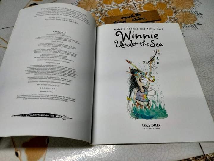 หนังสือภาพชุด Winnie the Witch Series โดย Valerie Thomas and Korky Paul สำนักพิมพ์ Oxford พิมพ์ปี 2006 **สินค้าหมด**