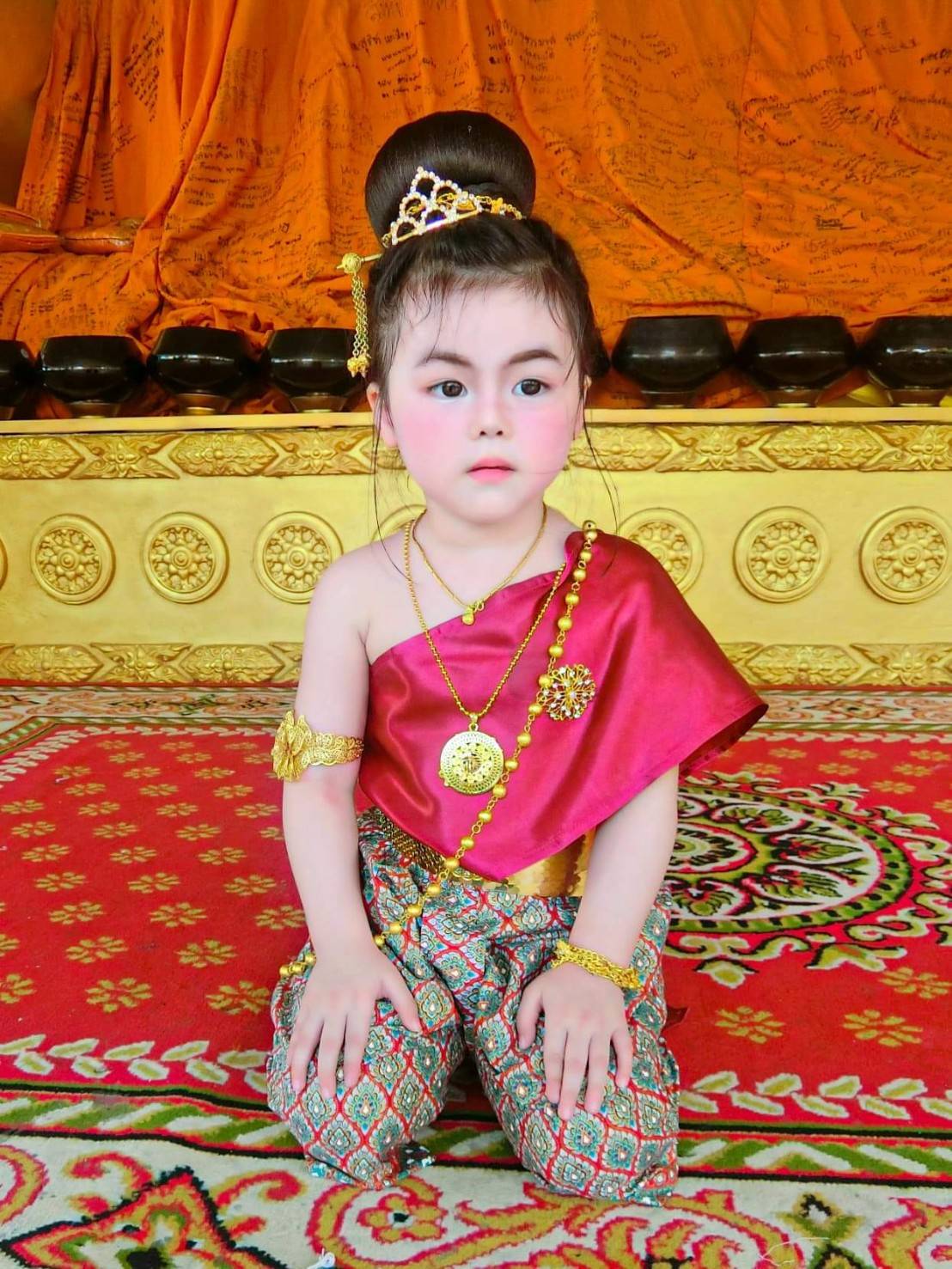 ชุดไทยเด็กหญิง สไบกับโจงกระเบน