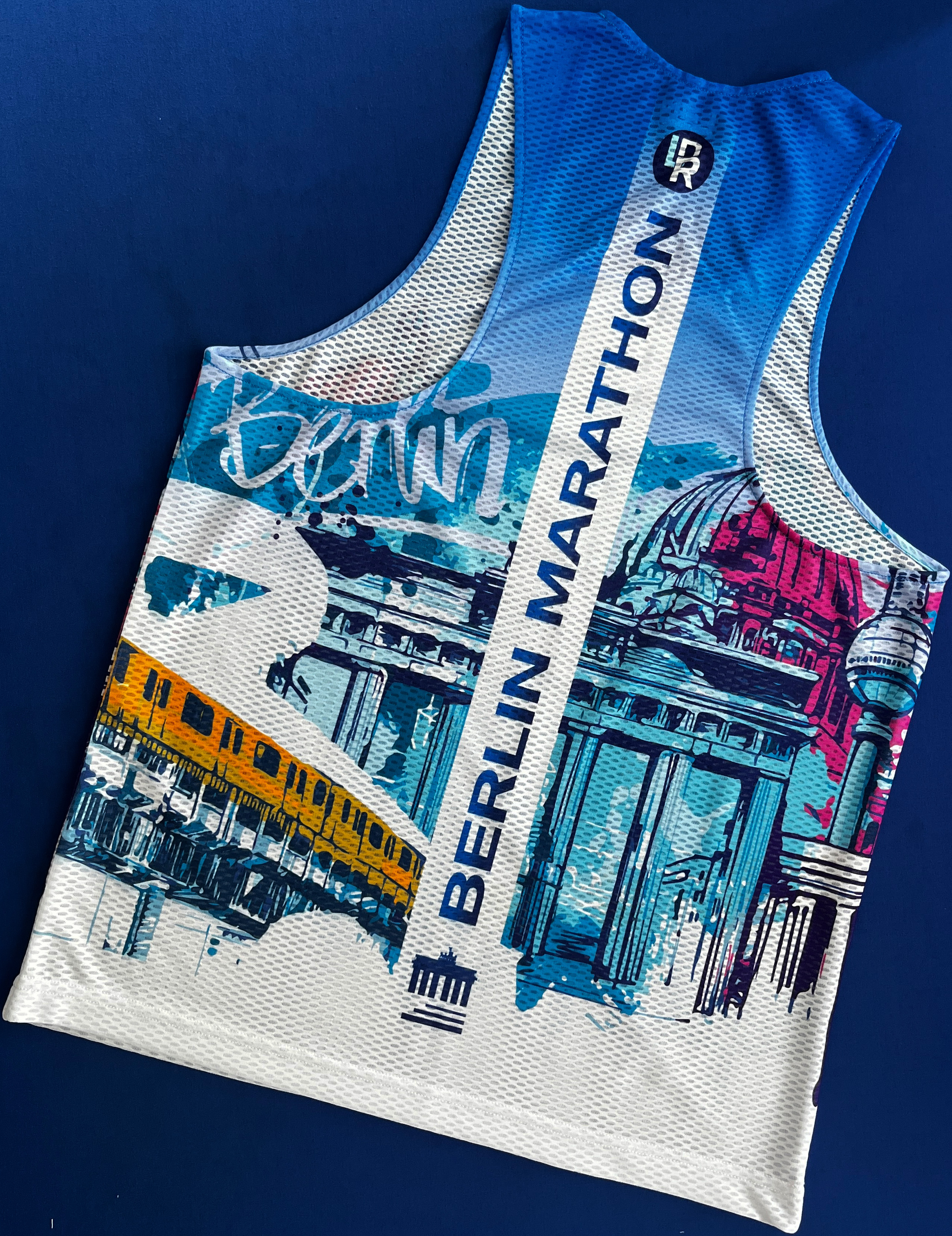 เสื้อวิ่งพิมพ์ลาย Berlin-Marathon x LRN เนื้อผ้า Air Flow Plus สำหรับวิ่งมาราธอน (AP22)