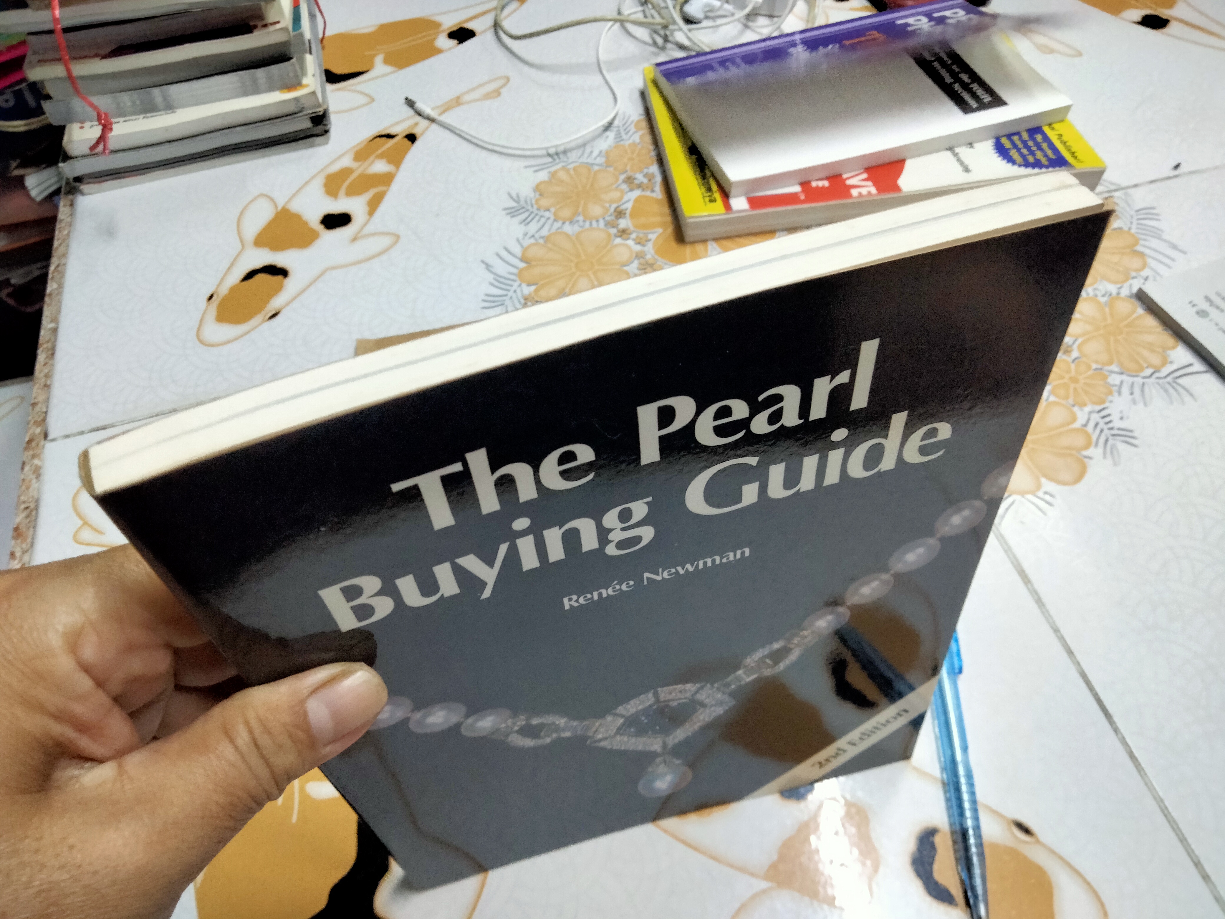 THE PEARL BUYING GUIDE by Renée Newman 2nd Edition