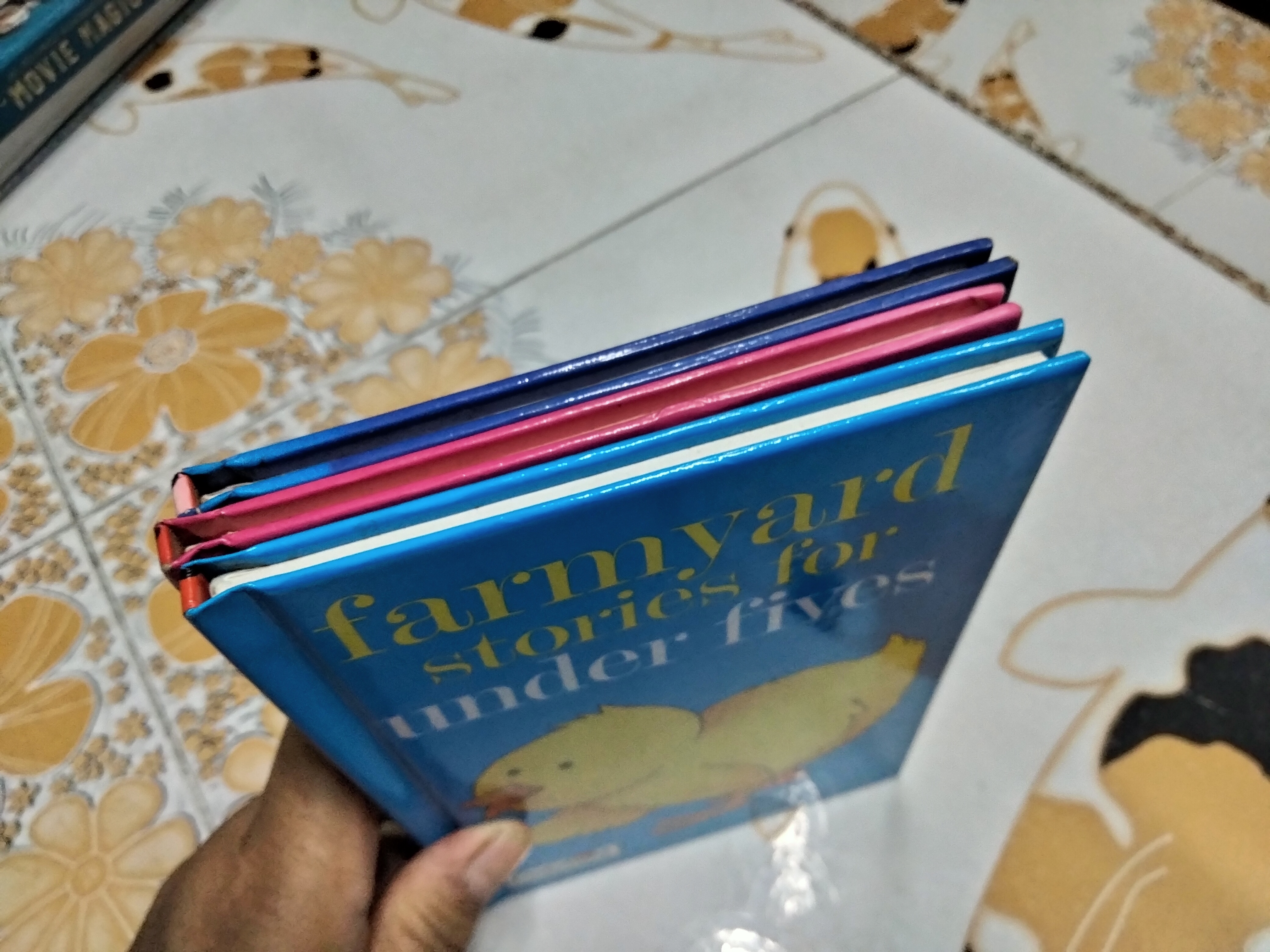 Bedtime stories for under fives , Animal stories for under fives and Farmyard stories for under fives ขายรวม 3 เล่ม