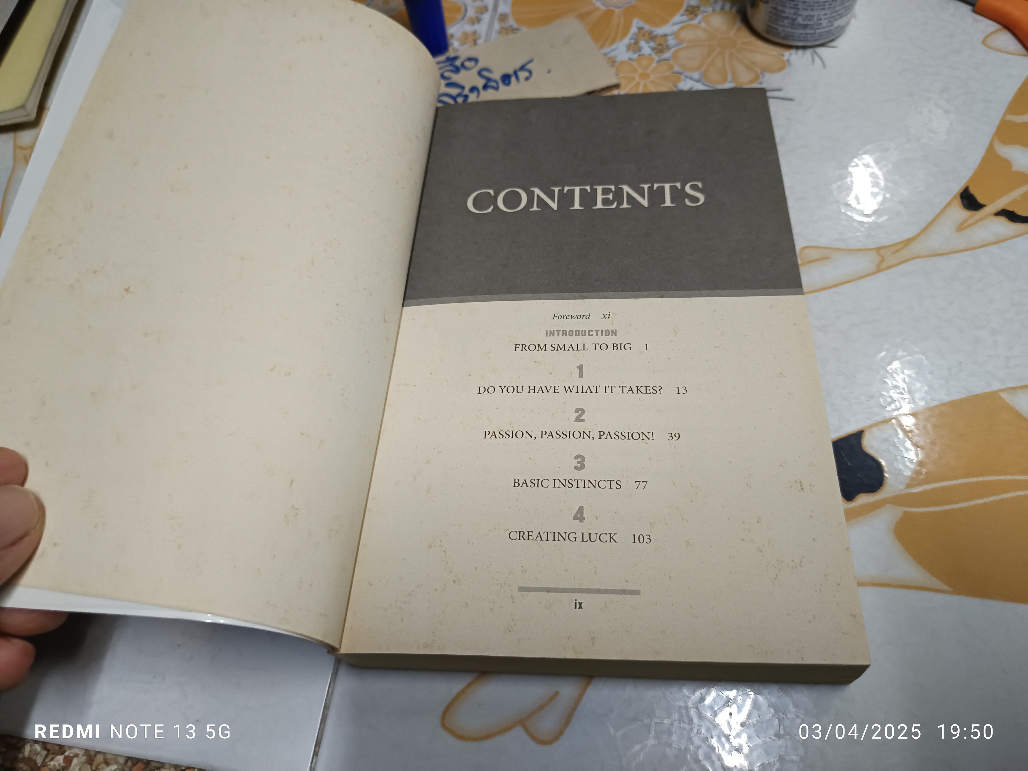 Think Big : Make It Happen in Business and Life HarperCollins Publishers Limited, 2008 / Trump and Bill Zanker