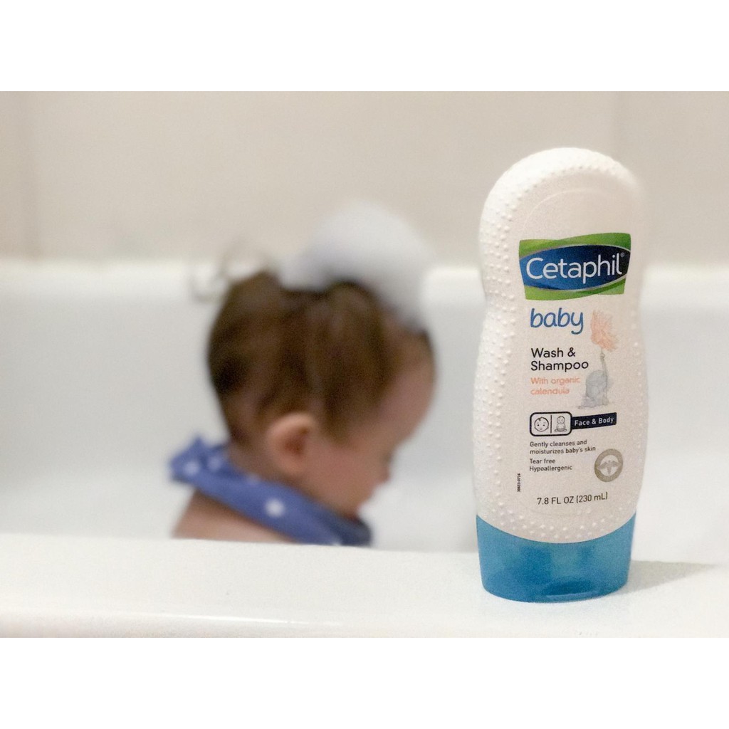 Cetaphil® Baby, Wash & Shampoo with Organic Calendula 230ml ครีมอาบน้ำและแชมพูสำหรับเด็กและทารก ปราศจากน้ำตา ปลอดสารก่อภูมิแพ้ ผสมสารสกัดจากดอกดาวเรืองออแกนิค อ่อนโยนกับทารก