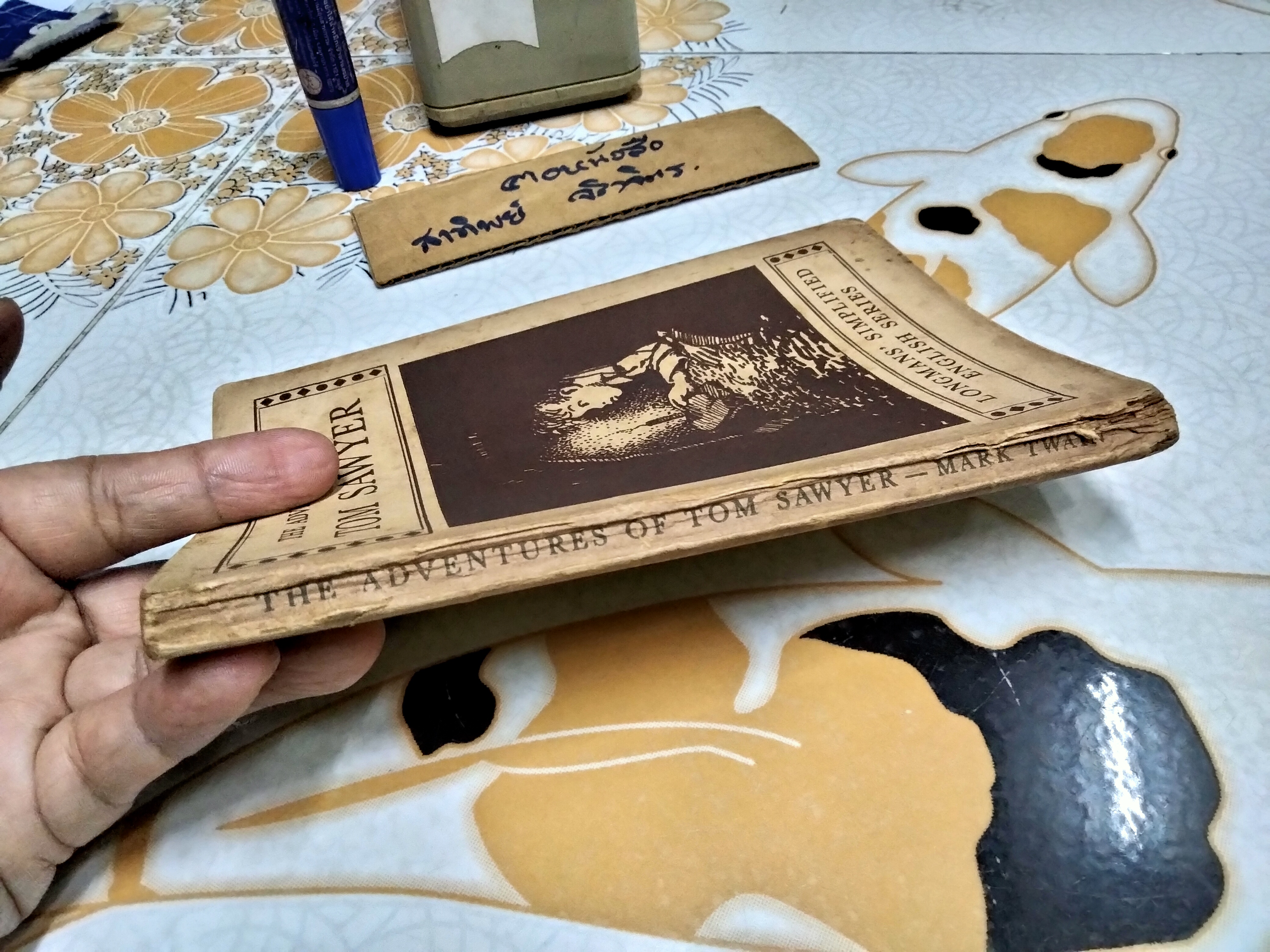 The adventures of Tom Sawyer Longmans' simplified, English series ,1954.