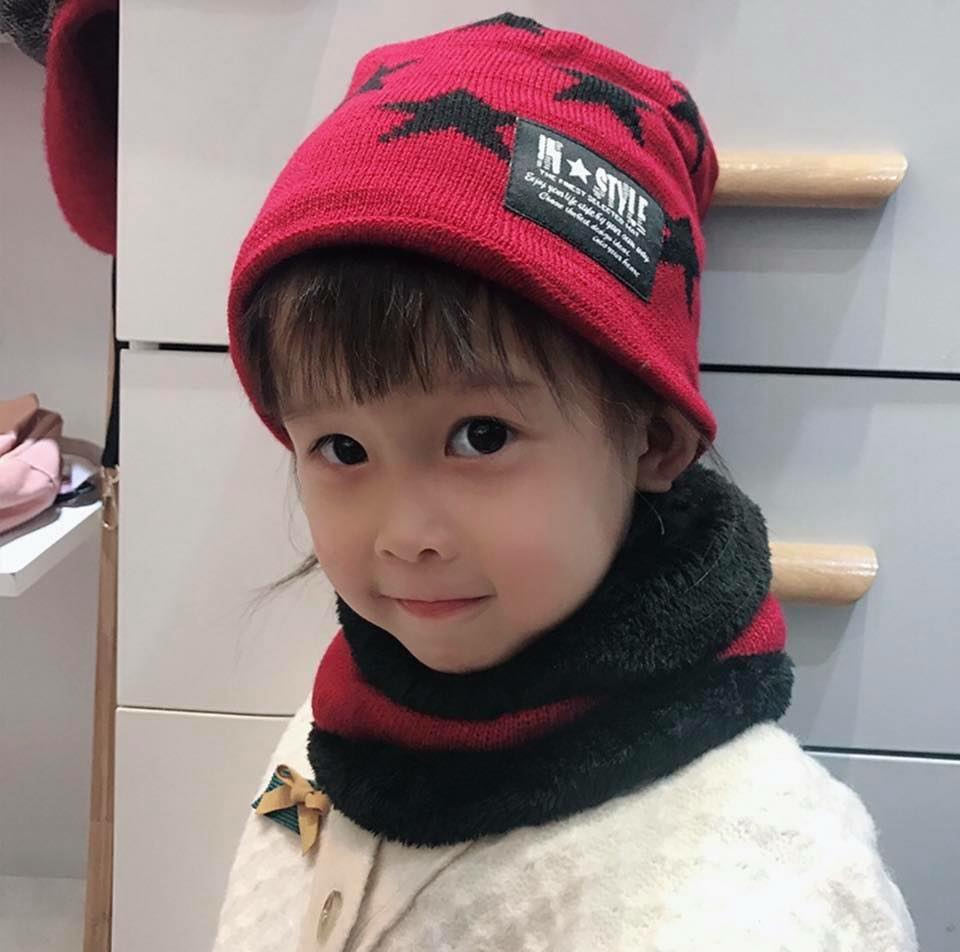 set หมวกไหมพรม สำหรับเด็ก 2 ถึง 14 ปี ลายดาว