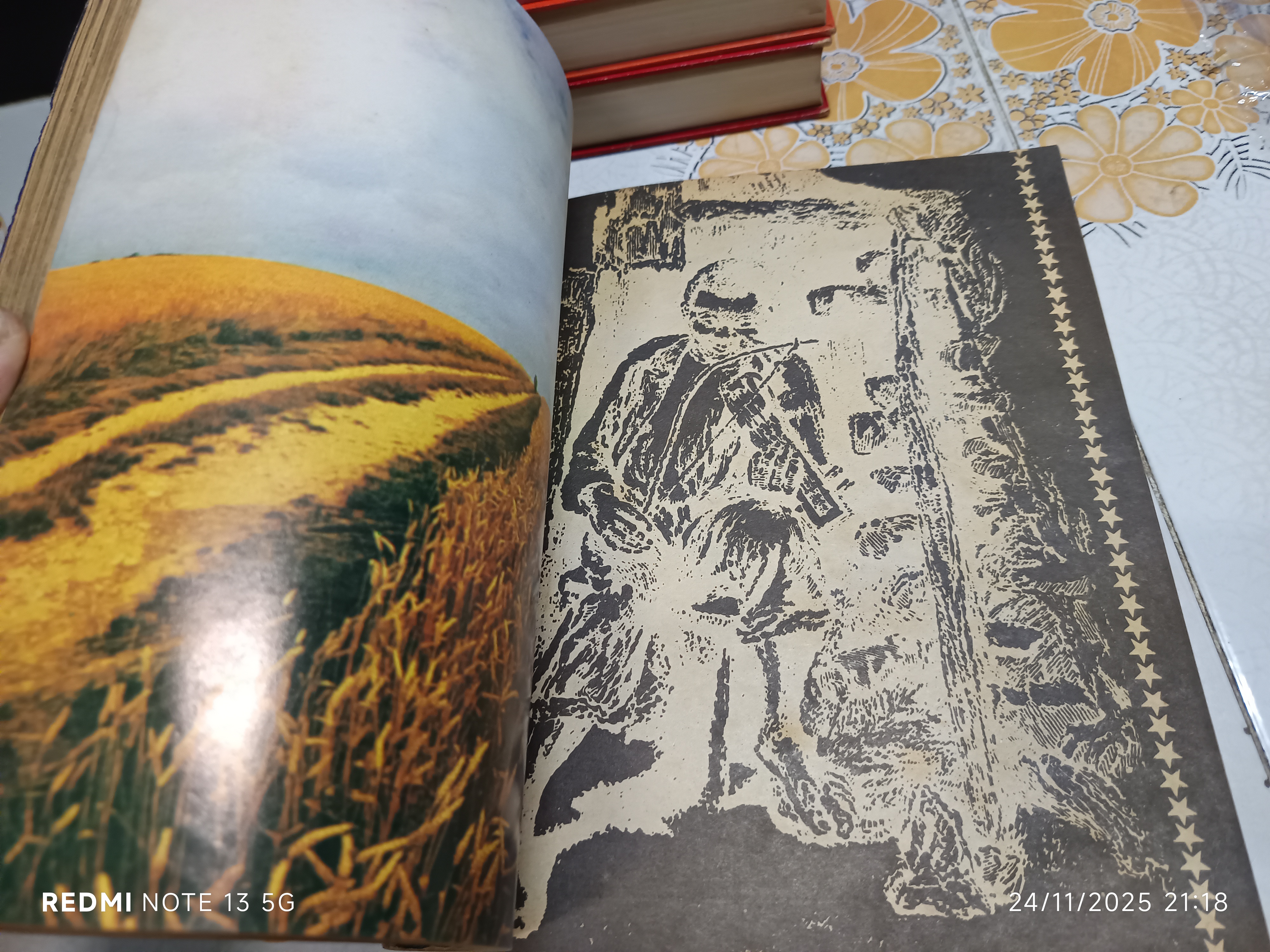 REBEL หนังสือเพลงสากลเก่า (เพื่อชีวิต) #รวมบทเพลงเพื่อชีวิต_สากล พิมพ์ปีพ.ศ 2519