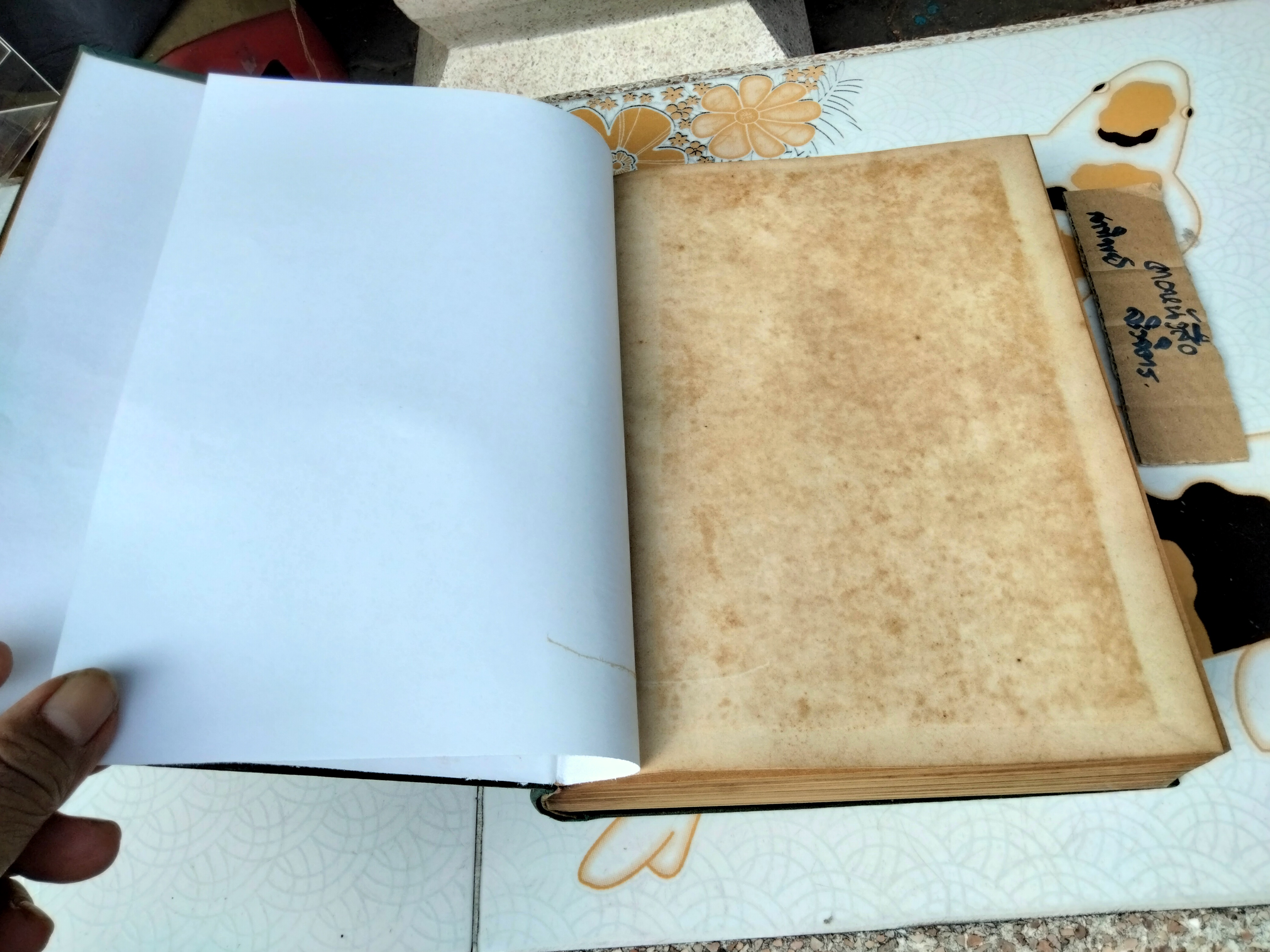 อธิบายประมวลกฎหมายแพ่งและพาณิชย์ กฎหมายลักษณะทรัพย์ โดย ม.ร.ว.เสนีย์ ปราโมช พิมพ์ปี พ.ศ 2497 **สินค้าหมด"*