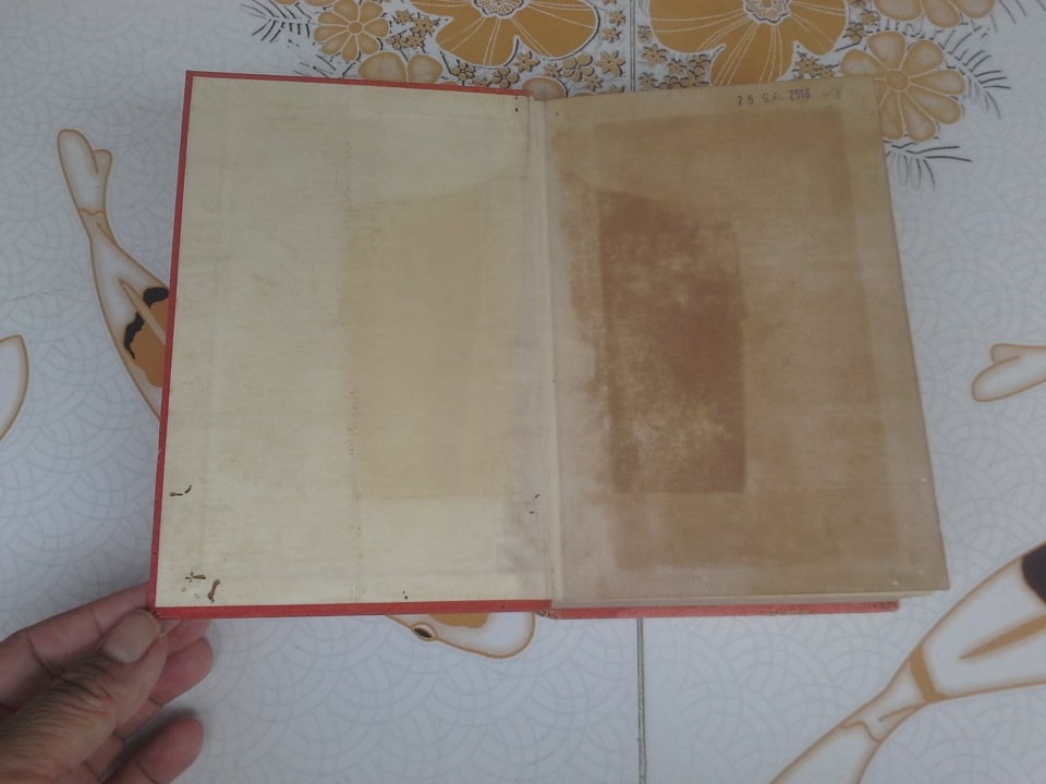 A SCHOOL ALGEBRA (with answers) by H.S.HALL ฉบับสมบูรณ์ (พิมพ์ปี 1960) มีรอยมอดเจาะที่ปก **สินค้าหมด**