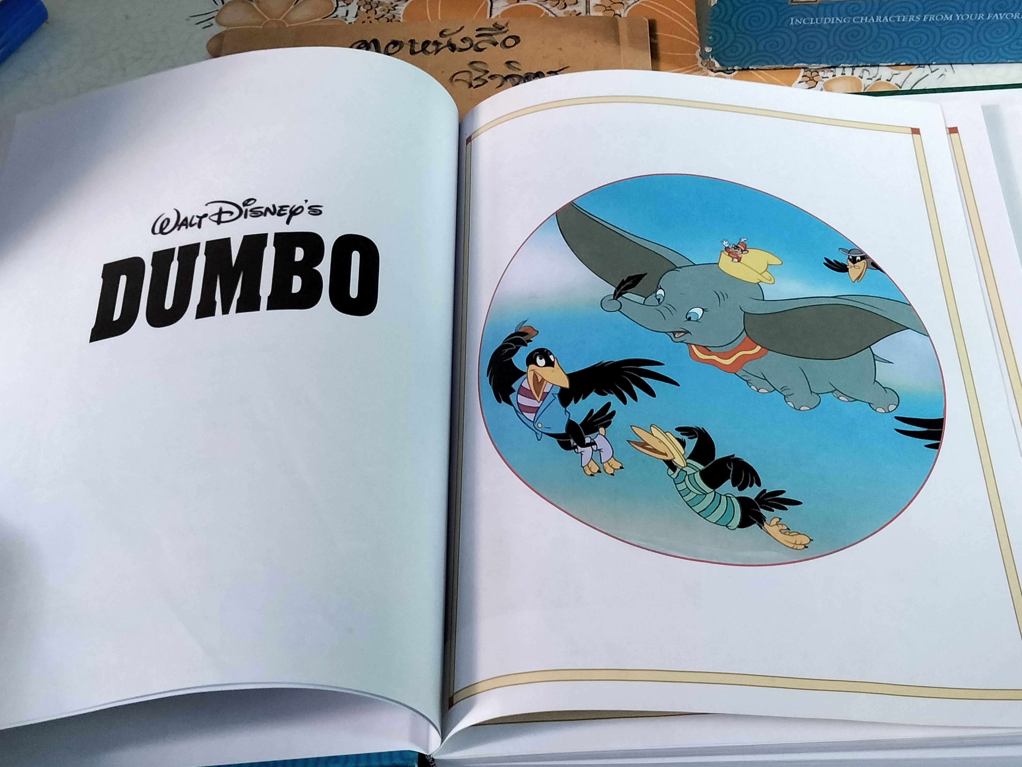 DISNEY - TALES OF MAGIC AND WONDER ( 2 เล่มชุดปกแข็งพร้อมกล่อง) ฉบับภาษาไทย **สินค้าหมด**