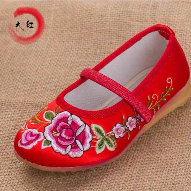 รองเท้าเด็กหญิง สไตล์จีน