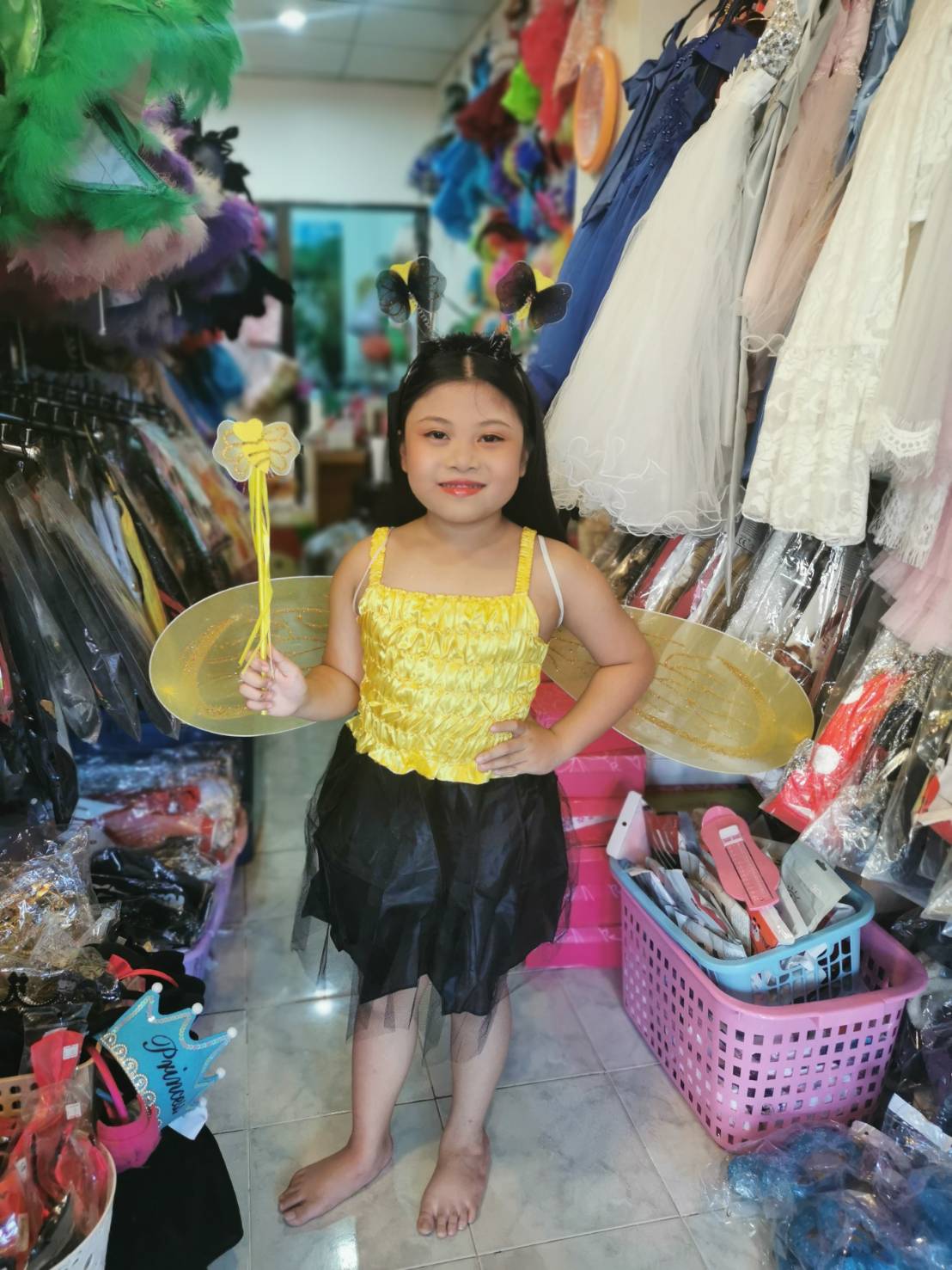 ชุดเด็กผึ้งน้อย