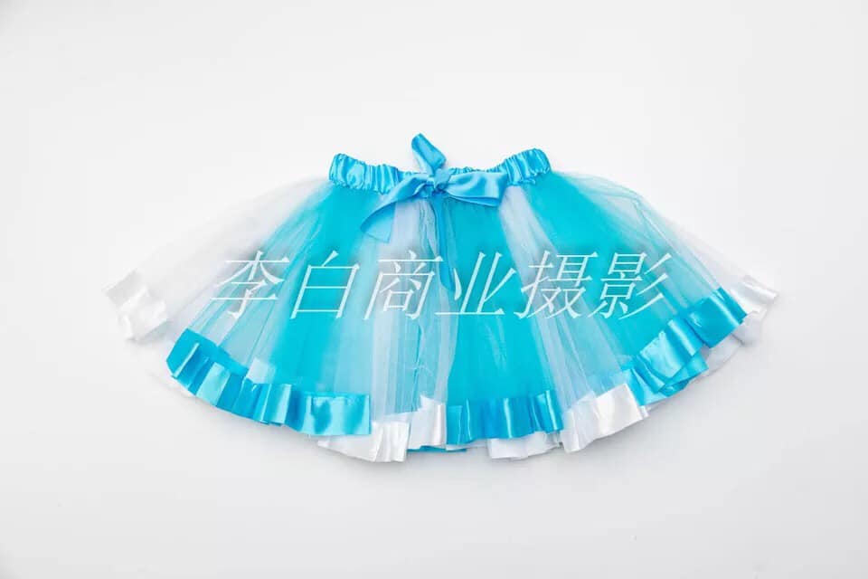 กระโปรงฟรุ้งฟริ้งแฟนซีสีรุ้ง