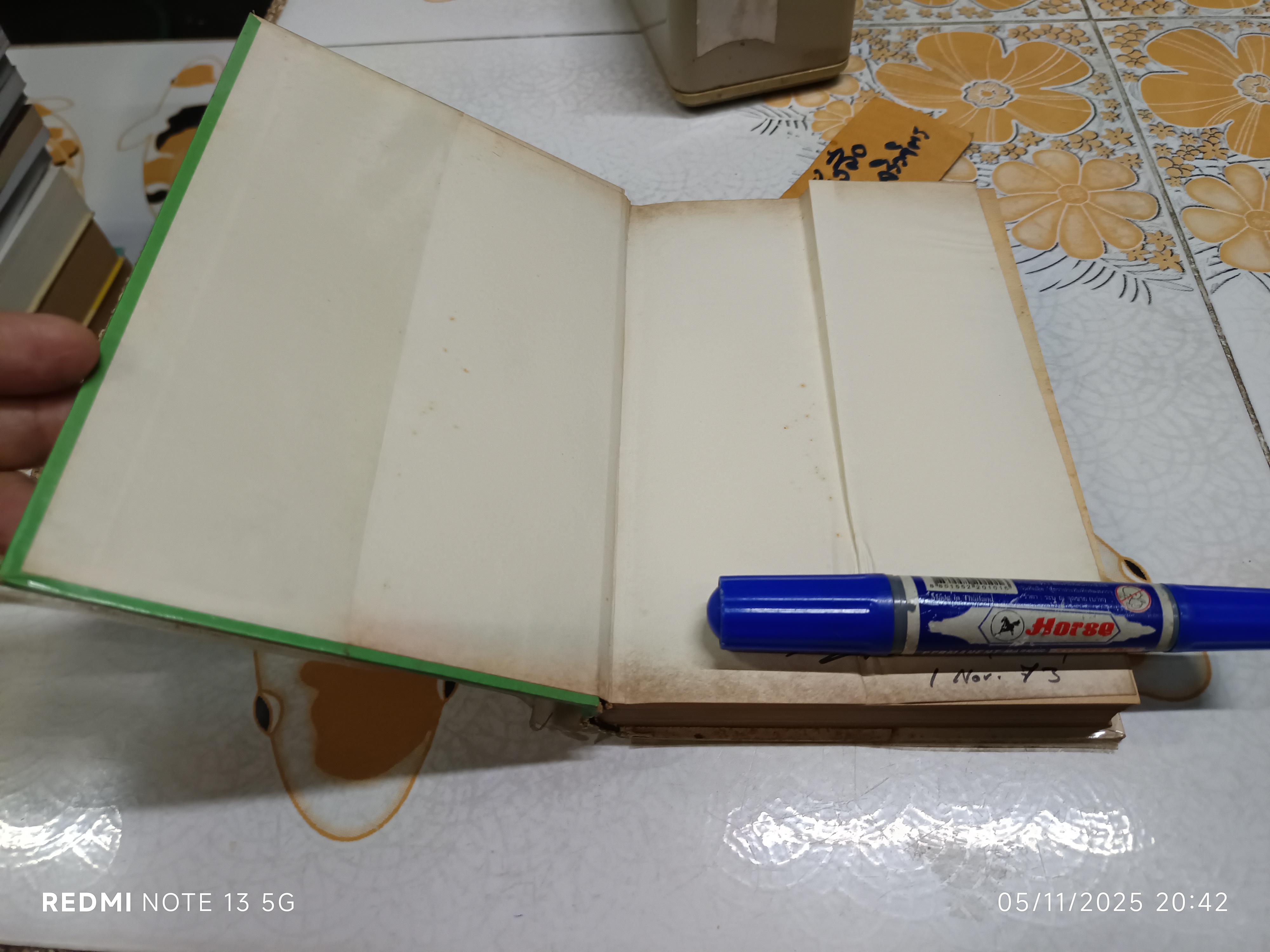 นิทานเวตาล (มีนิทาน 10 เรื่อง) พระนิพนธ์ : กรมหมื่นพิทยาลงกรณ์ หรือ "น.ม.ส." สำนักพิมพ์ ศิลปาบรรณาคาร พ.ศ. 2513