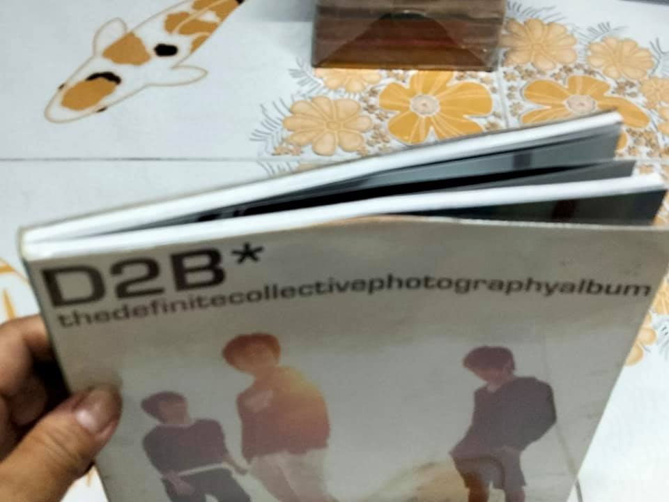 D2B thedefinitecollectivephotographyalbum **สินค้าหมด**