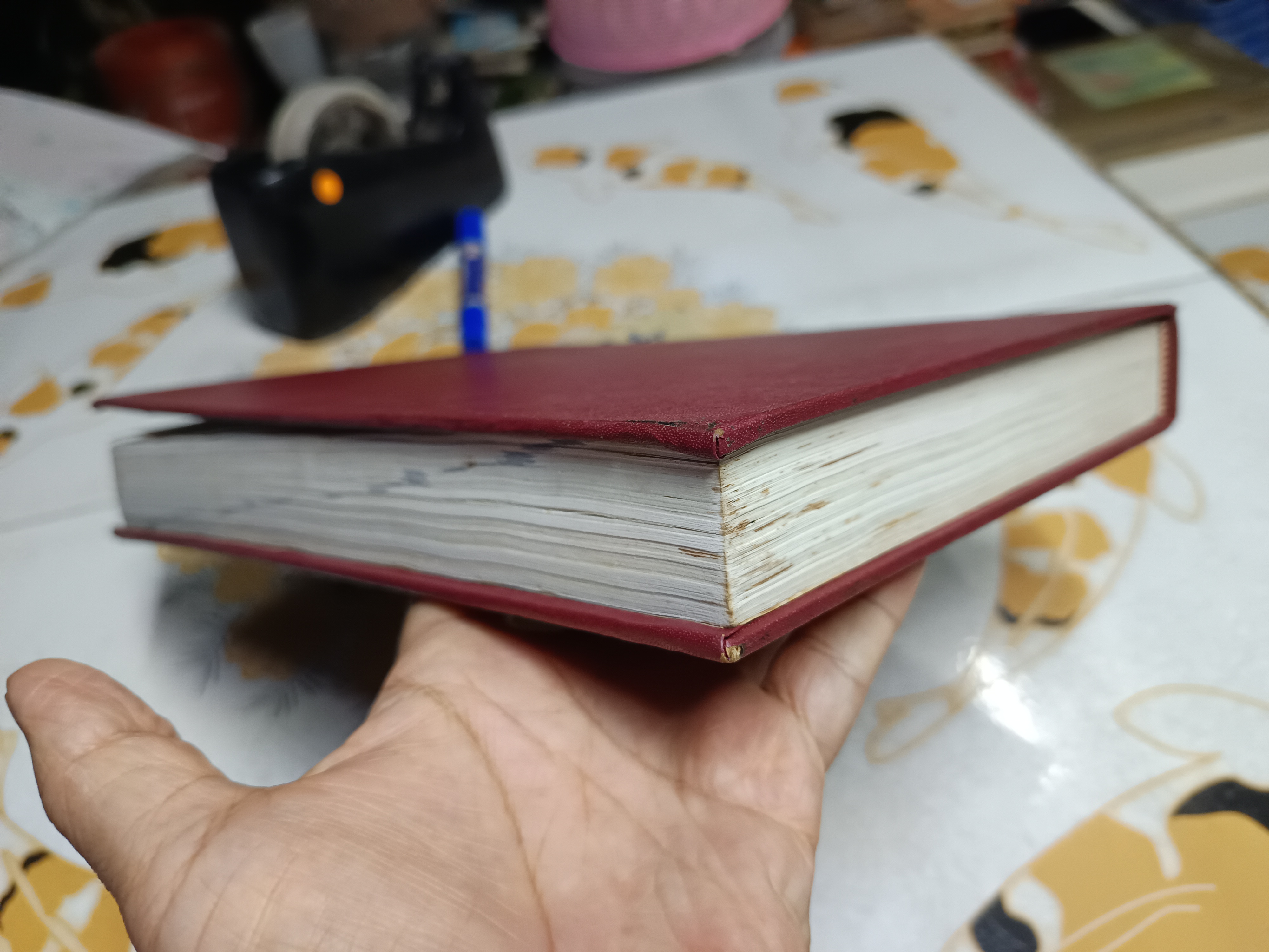 หนังสือ รวมเนื้อเพลงร่วมสมัย ลูกกรุง-ลูกทุ่ง-สตริง