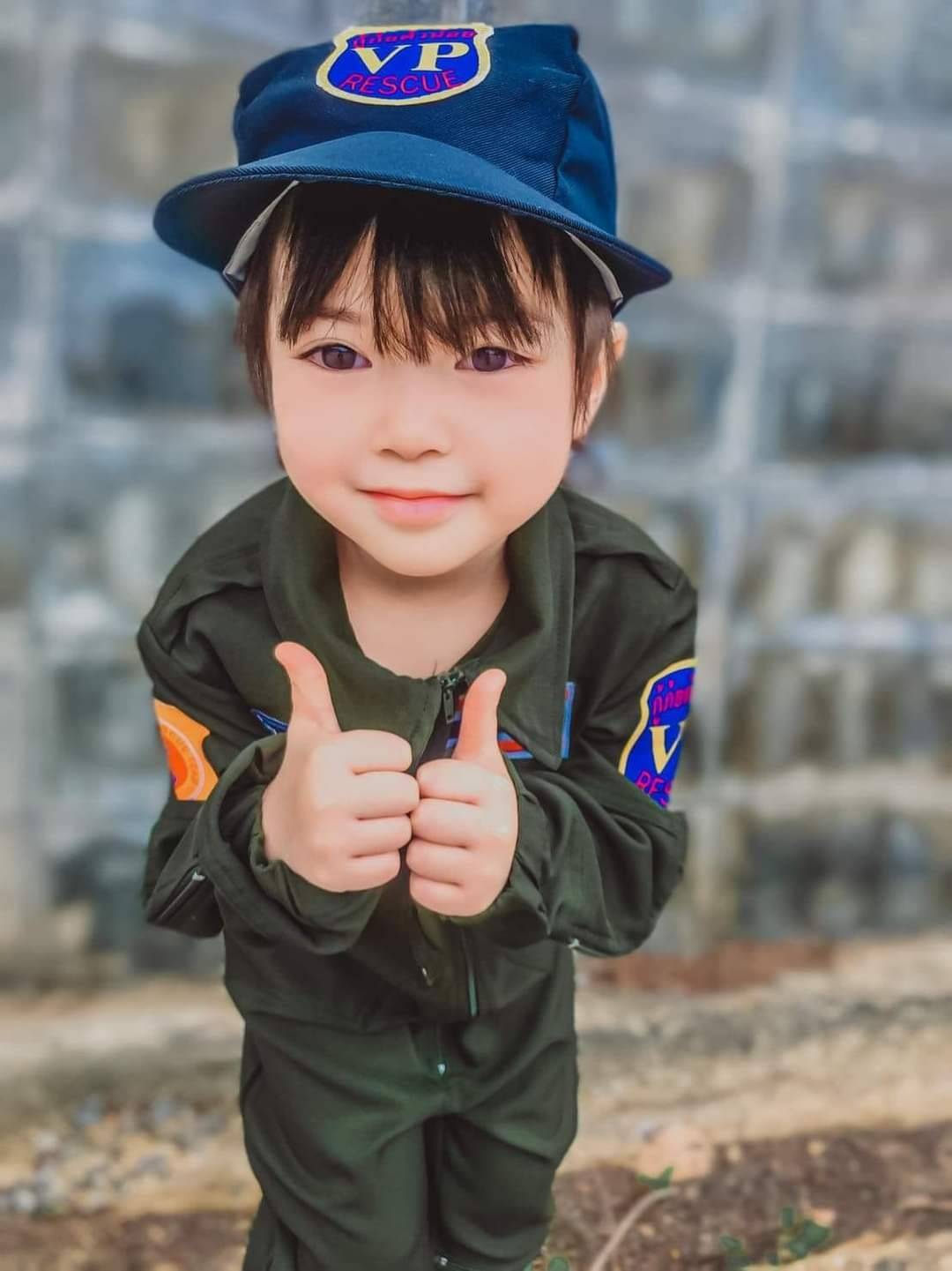 ชุดเด็กอาสากู้ภัยตัวน้อย สีเขียว