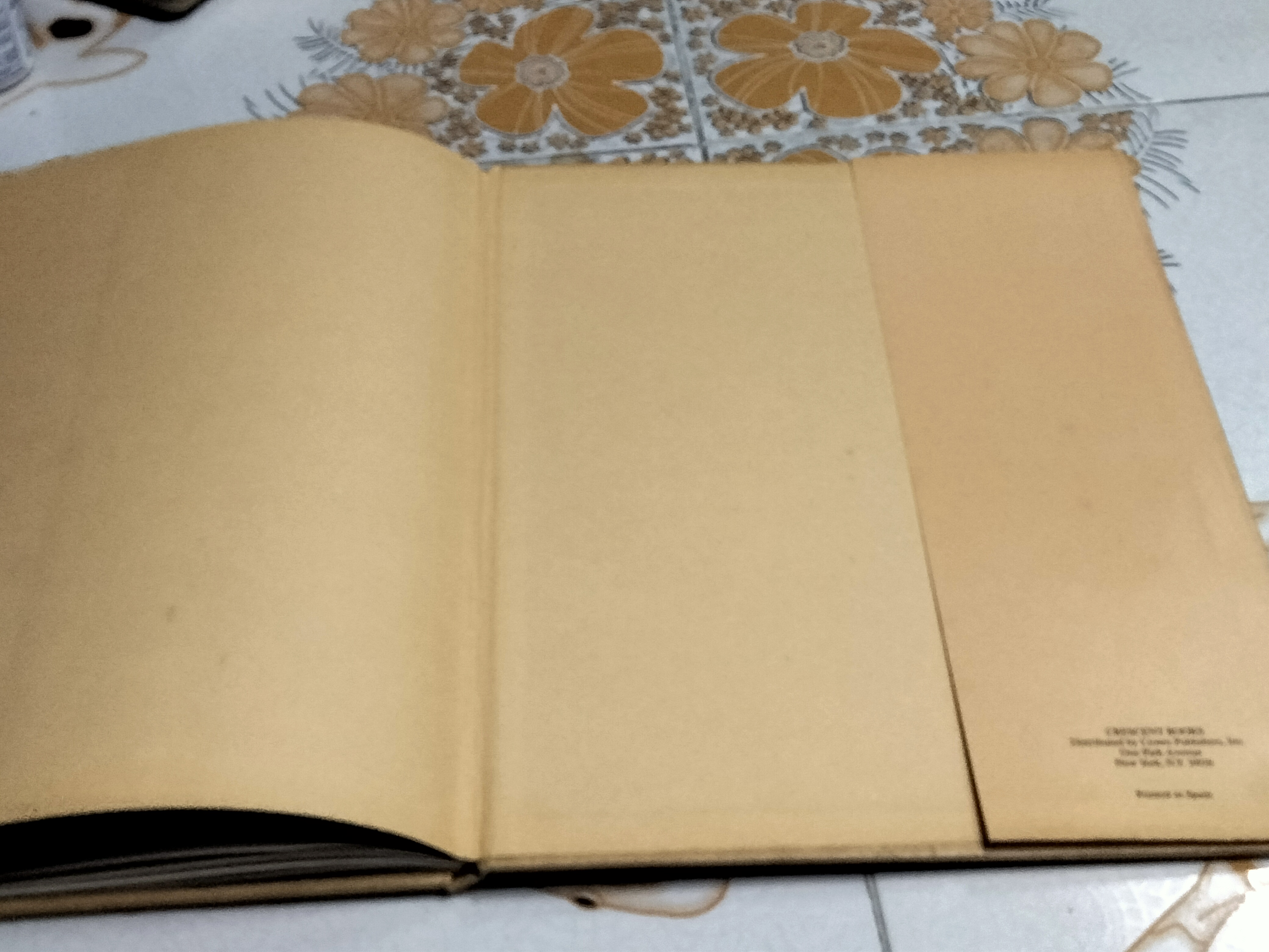 หนังสือ THE ART OF NUDE PHOTOGRAPHY BY Peter Barry (ปกแข็ง)