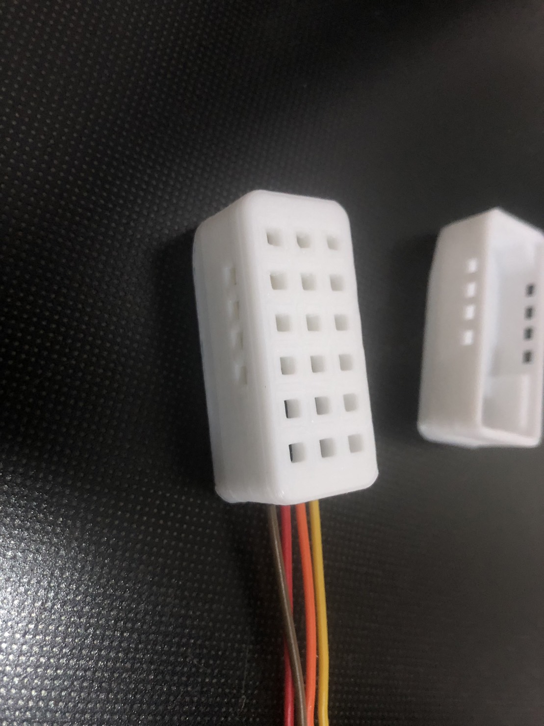 ตัวครอบเซนเซอร์ DHT22 สีขาว