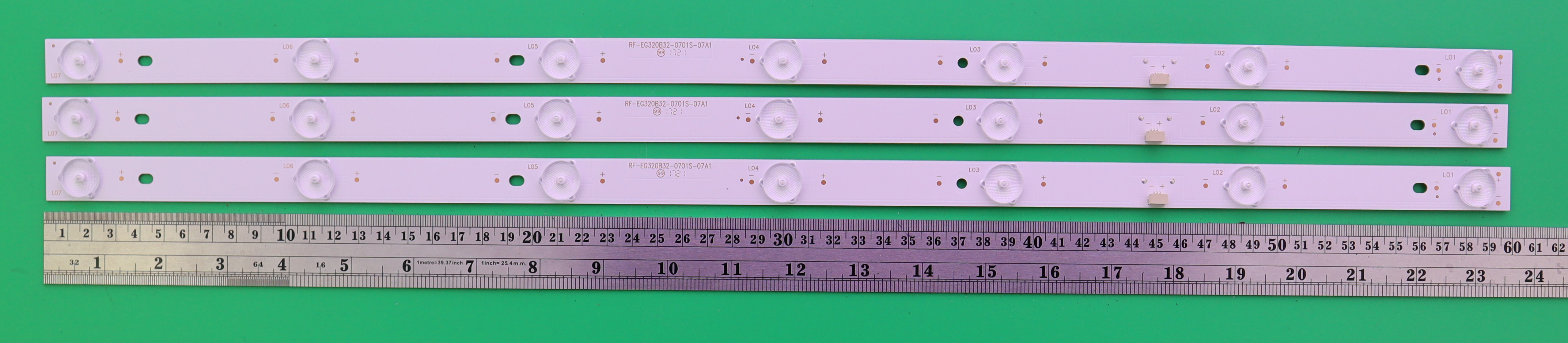 ACONATIC AN-LT3216 AN-LT3219 AN-LT3221 AN-LT3225 AN-32DH801SM บางรุ่น FAMILY LED32D-T2 (KL01)บางรุ่น ALPHA LWD-325AA 7 LED X 3 ชุ